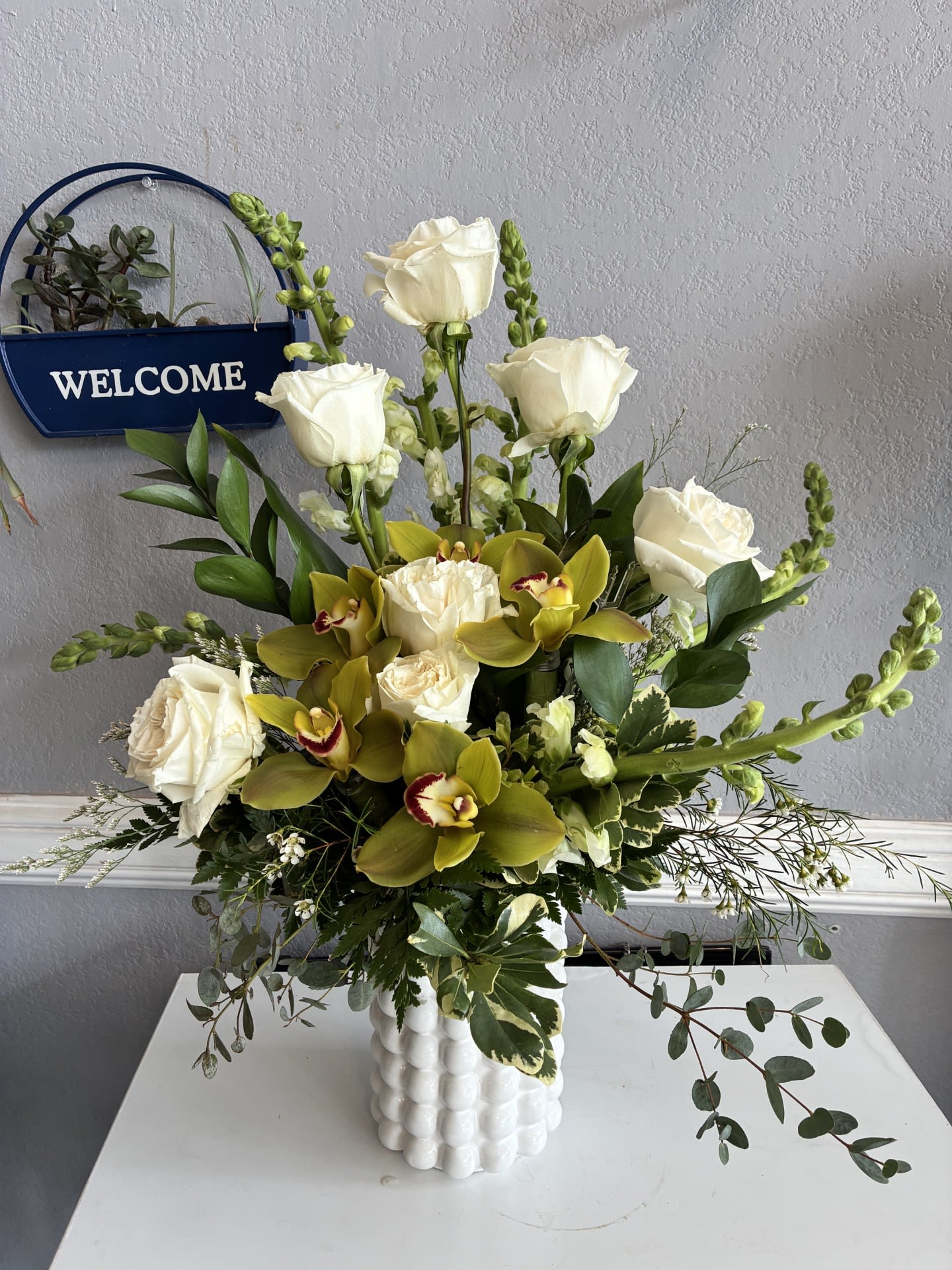 Gruene - The combination of White and greens. or Blue and white 