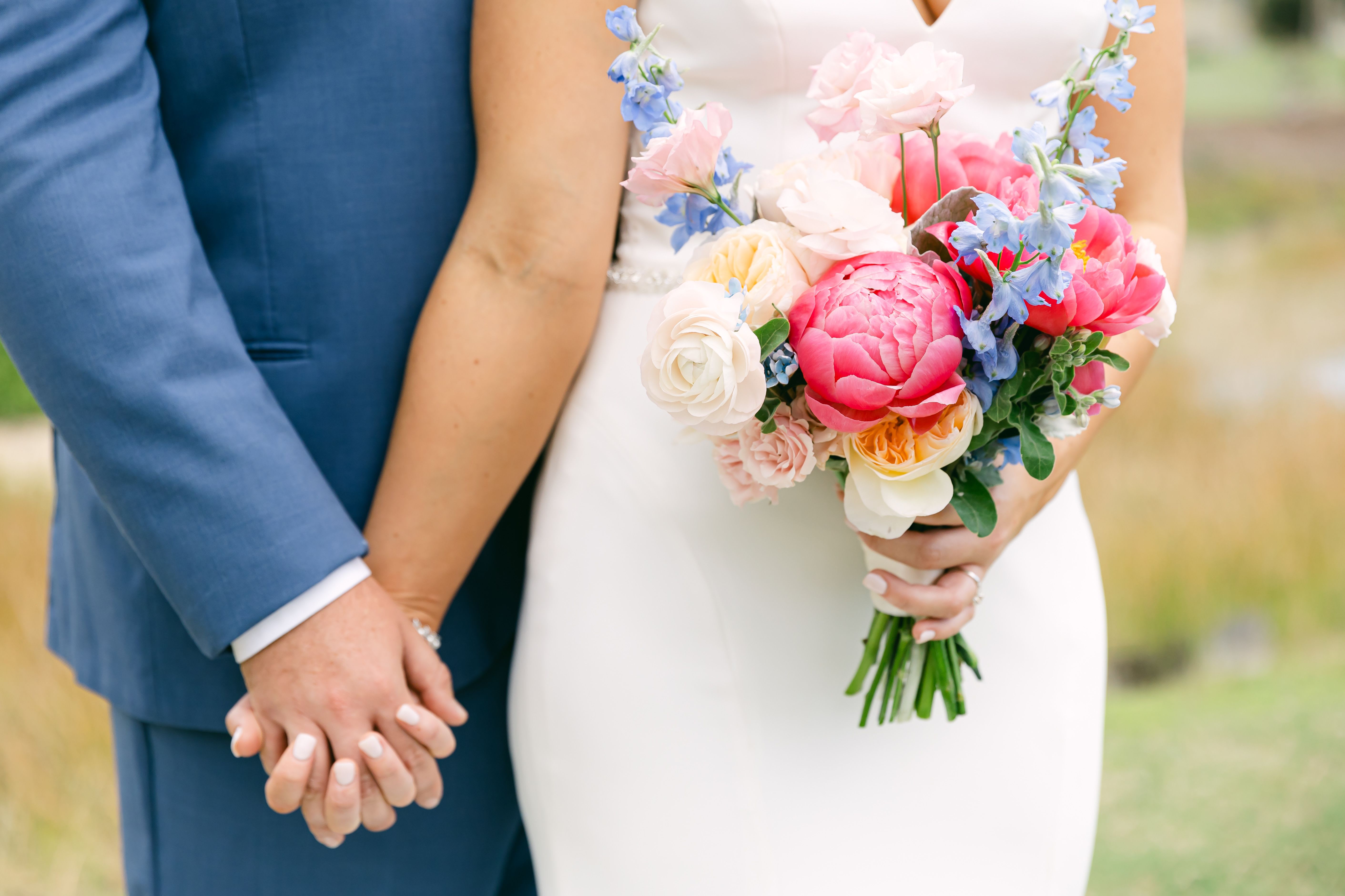 Wedding Bouqet - We invested a lots of lovevand our skills in this bouquet. Our florists use the freshest flowers, carefully considered the composition.  Approximate Dimensions: 15"D x 25"H