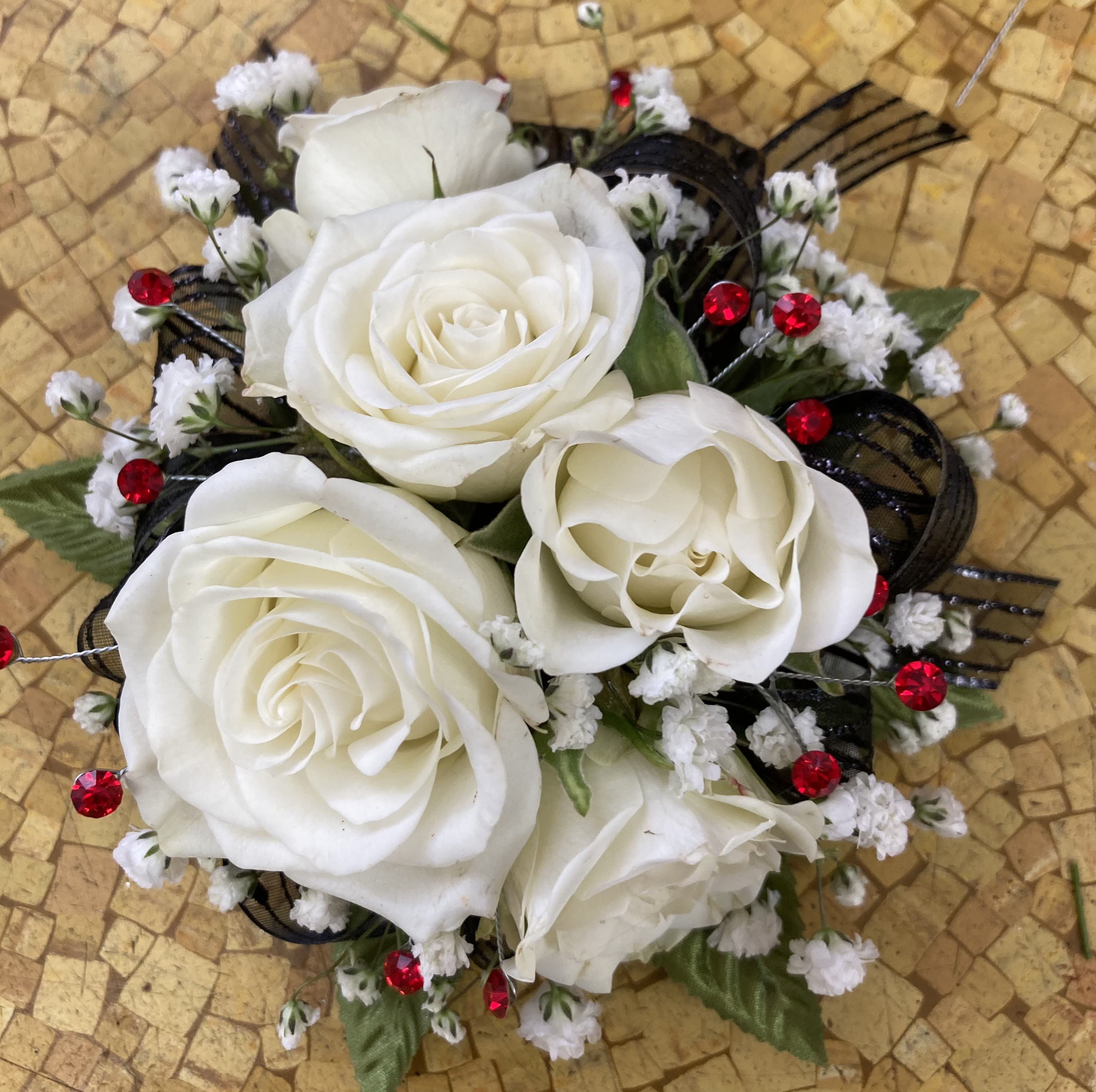 Standard Rose Corsage in Sidney, OH | Dekkers Flowers of Sidney LLC