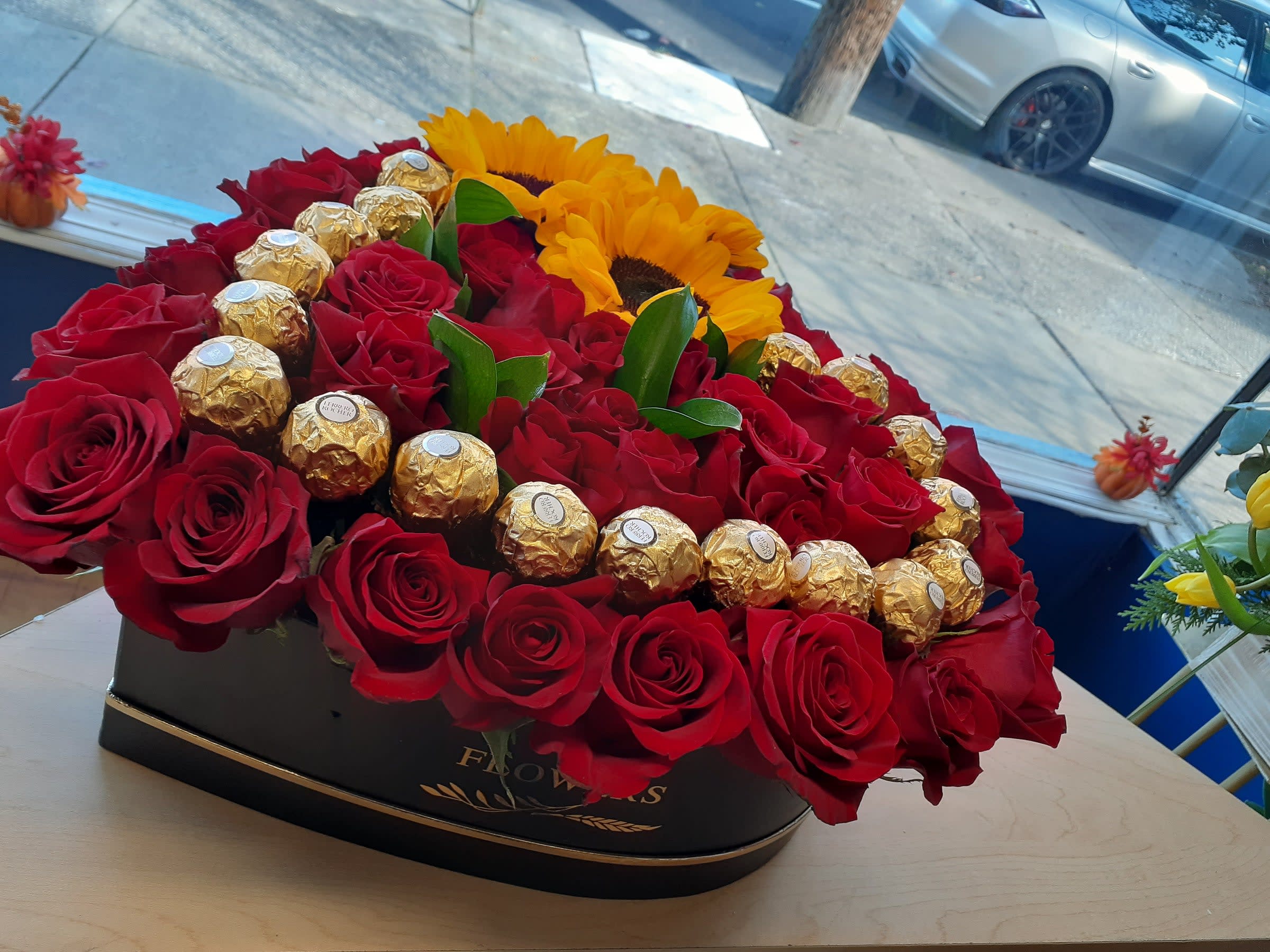 box suny love - 36 red rose,3 small sunflowers or 2 medium size ,18 pieces ferrero rocher