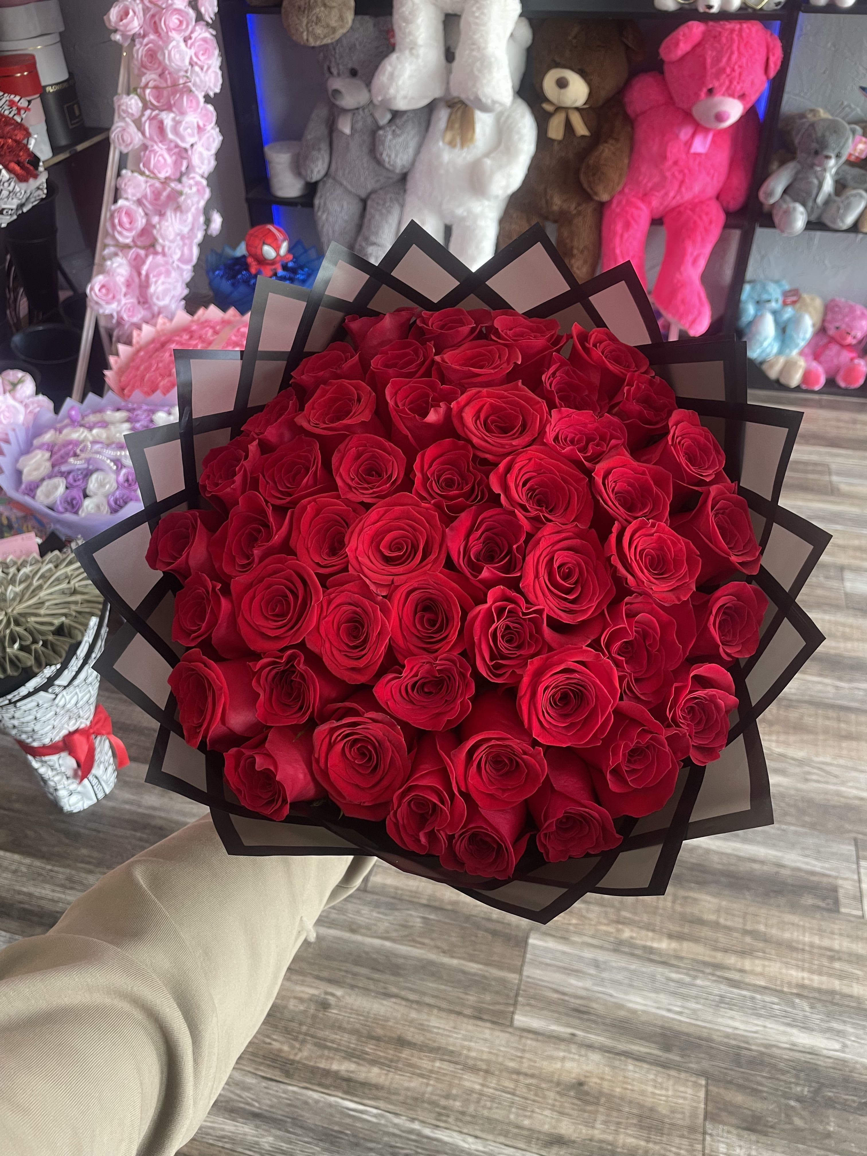 50 RED ROSES  - 50 ROSES FOR ANY OCASSION