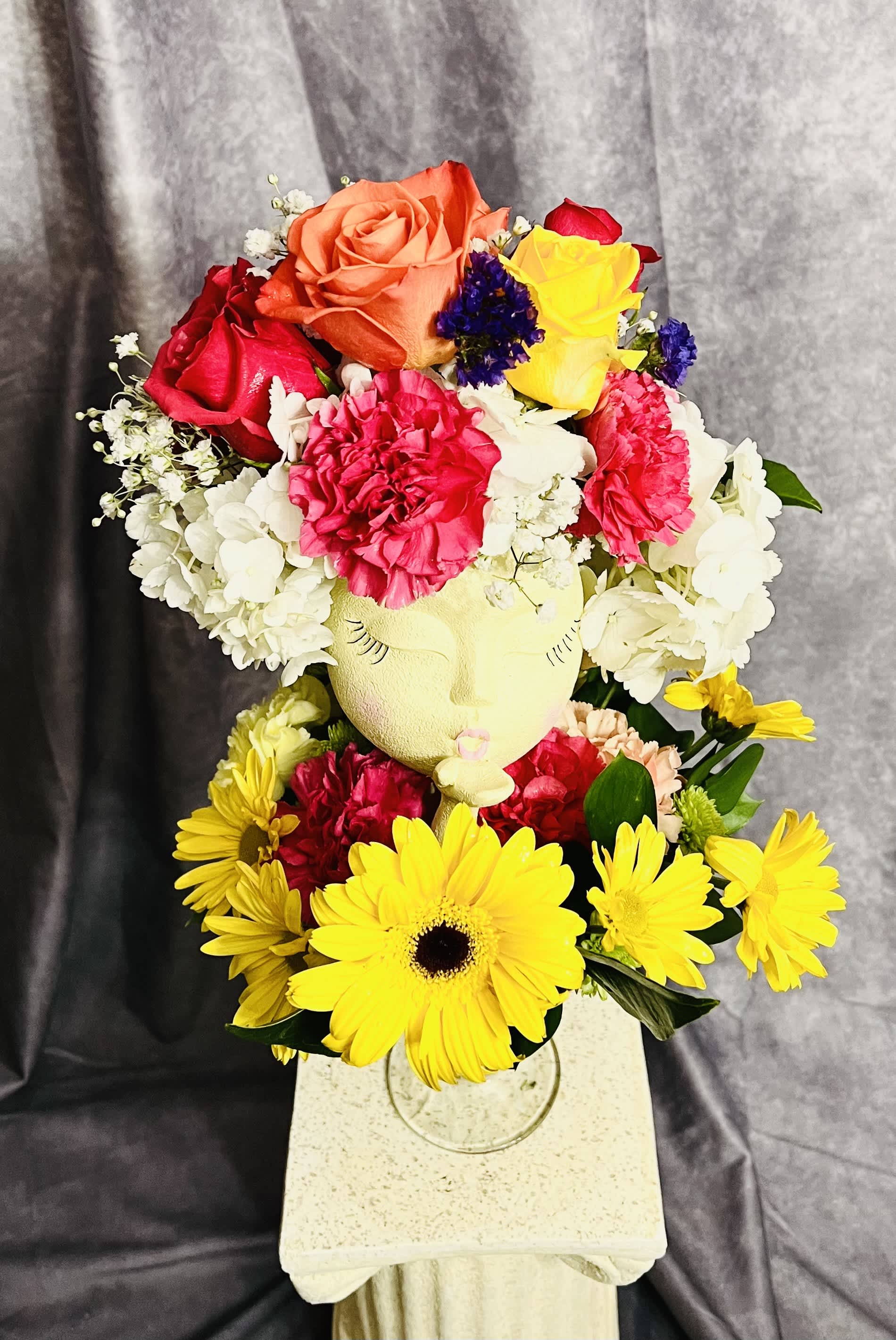 Blow Kisses  - Send our your love and kisses to your love one with our custom arrangement! We can also custom your color theme; please specify in the notes for the florist/special instructions before you check out.