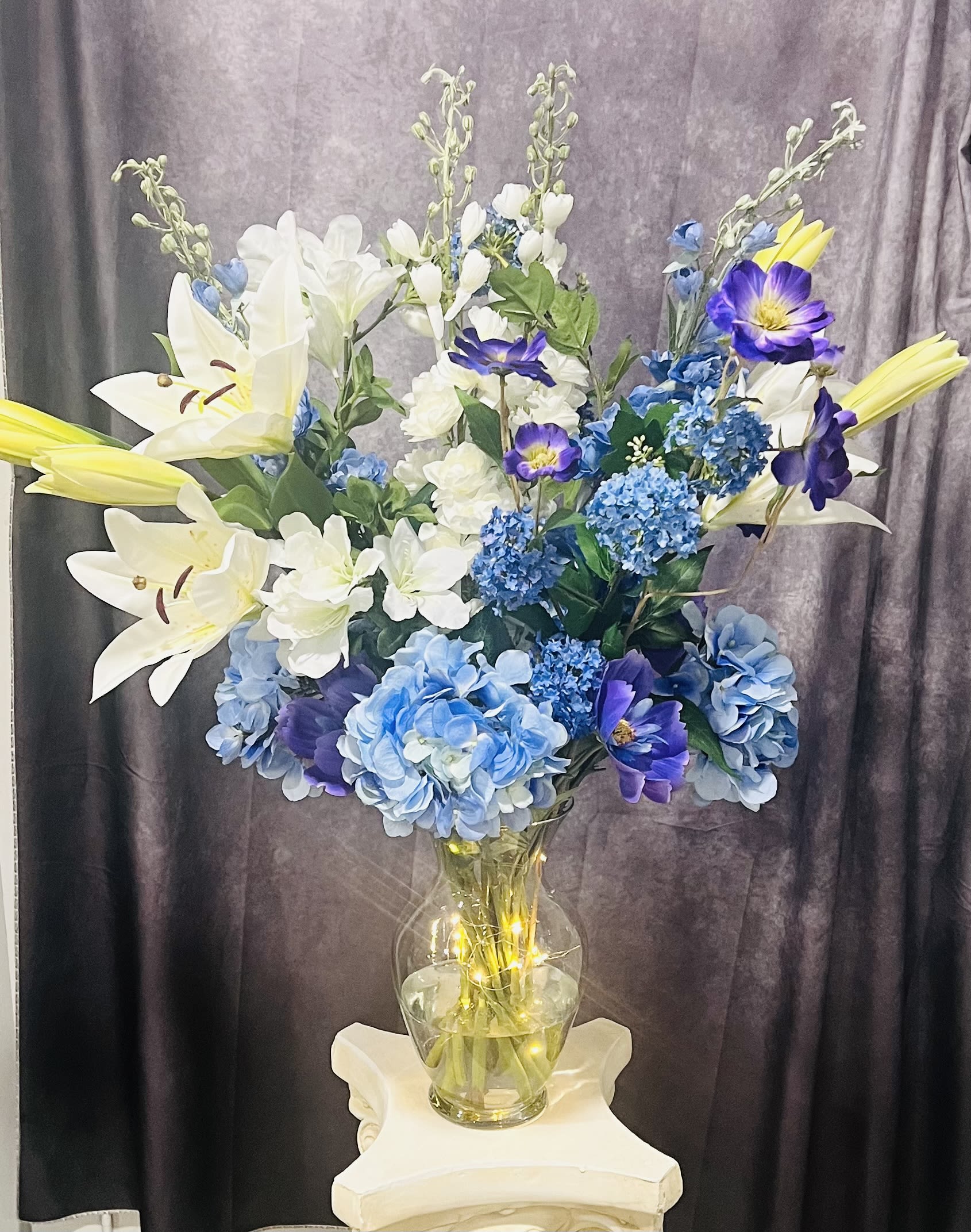 Custom Faux Flowers  - Personalize your flower inspirations with faux flower and keep them last forever!  Share your inspiration pictures or email us in full details and make your arrangement one of your own!  
