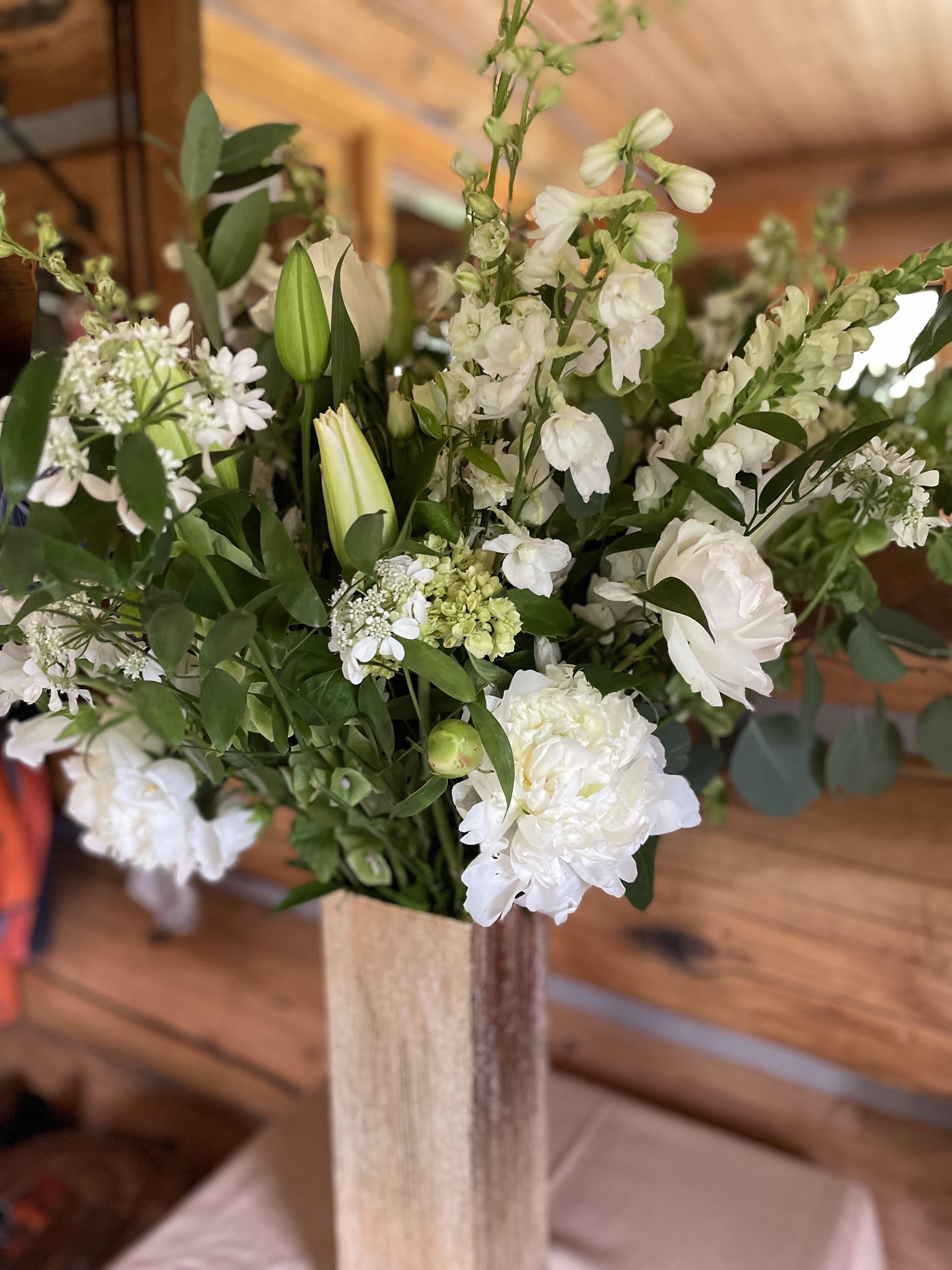 Food &amp; Wine Arrangement - Beautiful arrangement for your booth delivered to the Food &amp; Wine Tent.