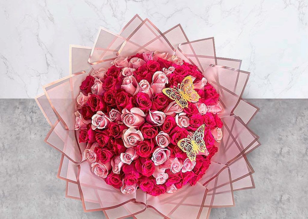 75 Mixed Color &amp; Butterfly  - 75 Roses mixd color, Butterfly  color 