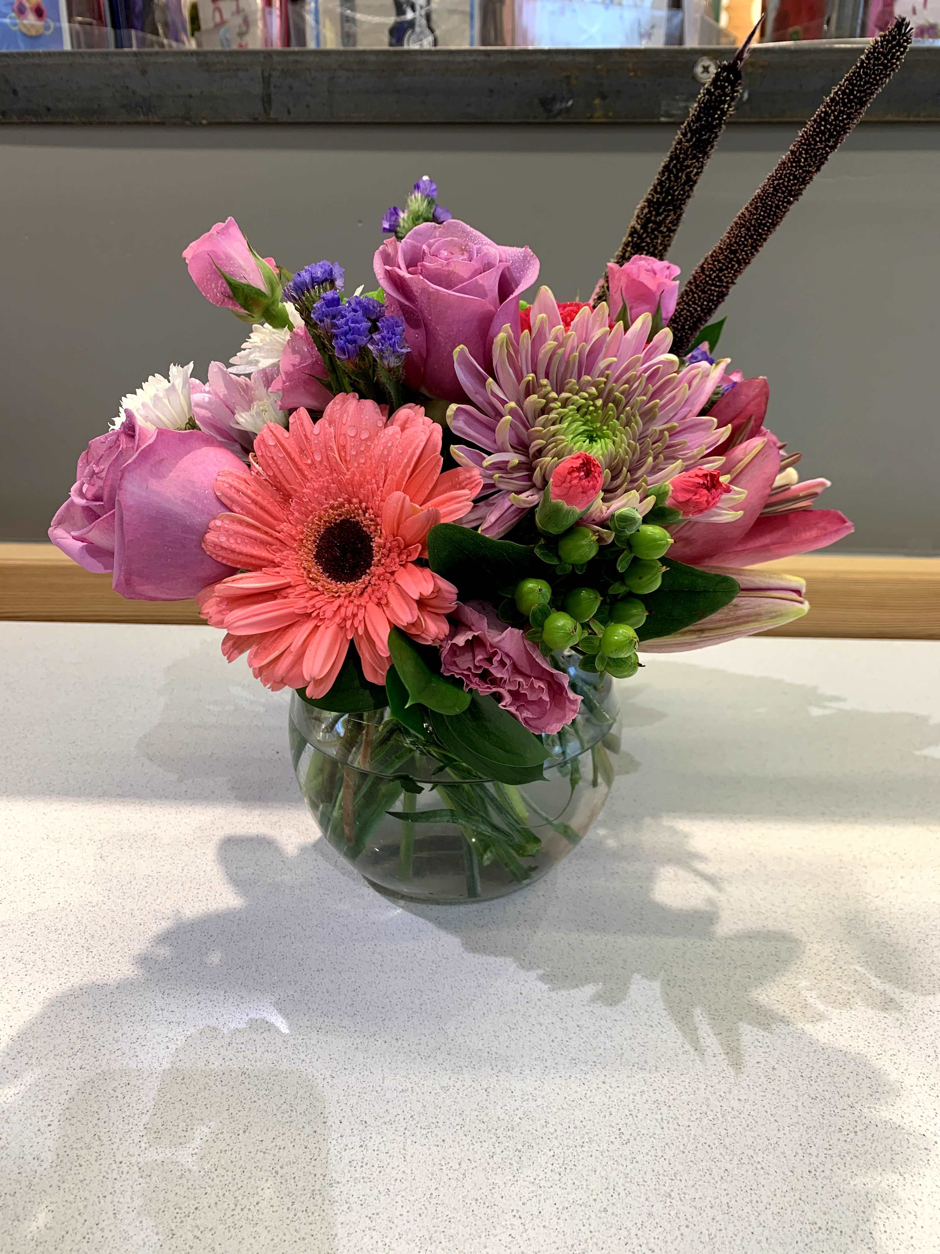 I am worthy - This arrangement, brimming with colors and adorned with adorable, delicate textures, is replete with intriguing details. There will always be a flower that beckons your mind to explore a beautiful spectrum of colors.