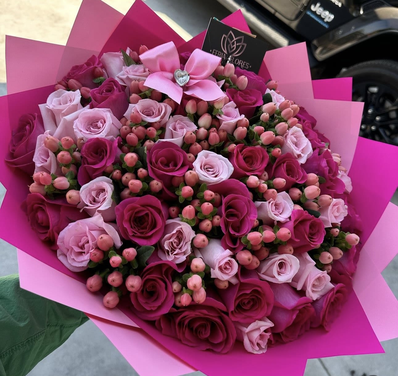 Berry love - Roses and berry  