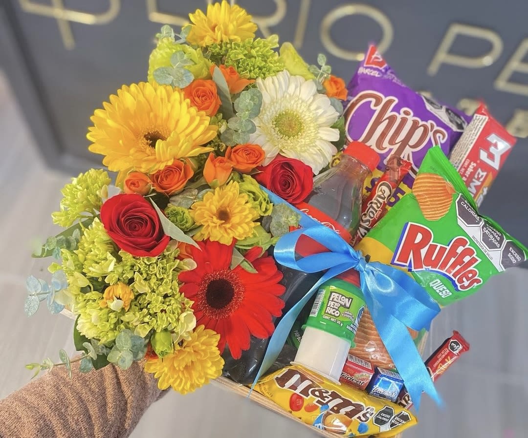 Candy mix - Candy and Flowers a special mix for your love one!  We can do Mexican candy and chips Or American candy and mix! Let us know if is for a he or a she! 