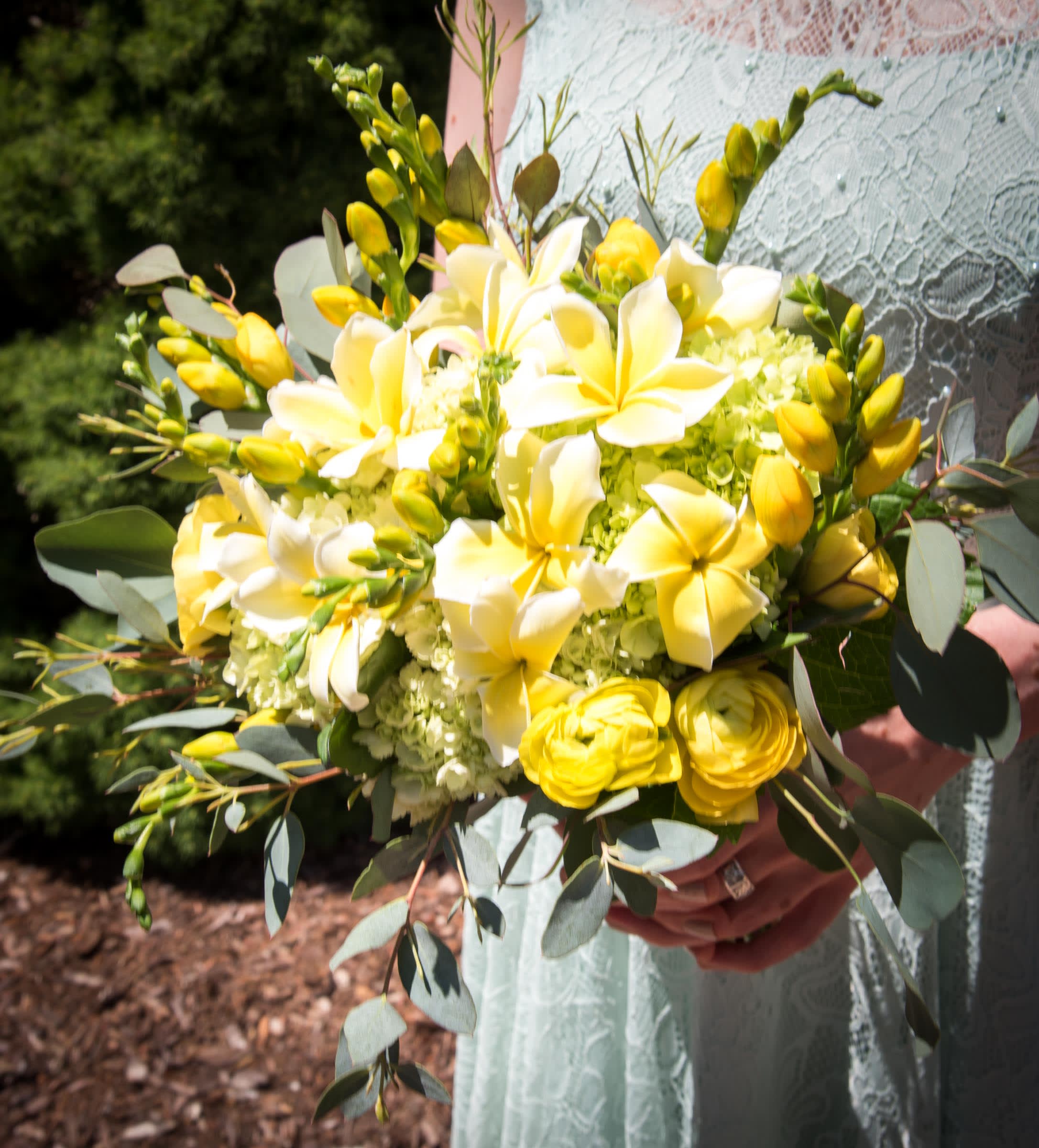 bouquet for maid of honor