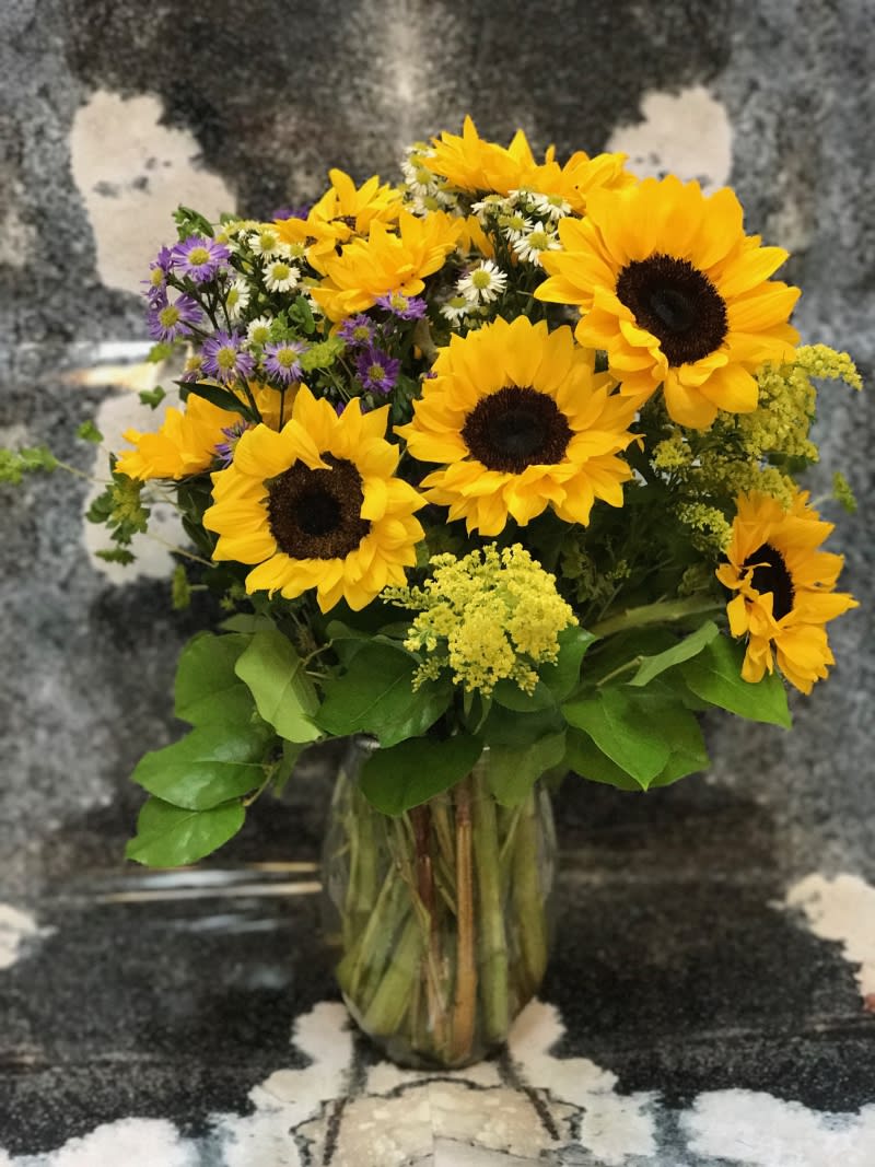 Sunflowers With Field Flowers In Fort Lauderdale Fl Victoria Park Flower Studio