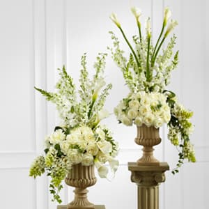 The Ftd Classic White Arrangement In Richmond Ca Park Florist