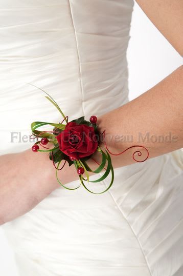 Simply Elegant Wrist Corsage By Oakbrook Florist The Gift Garden
