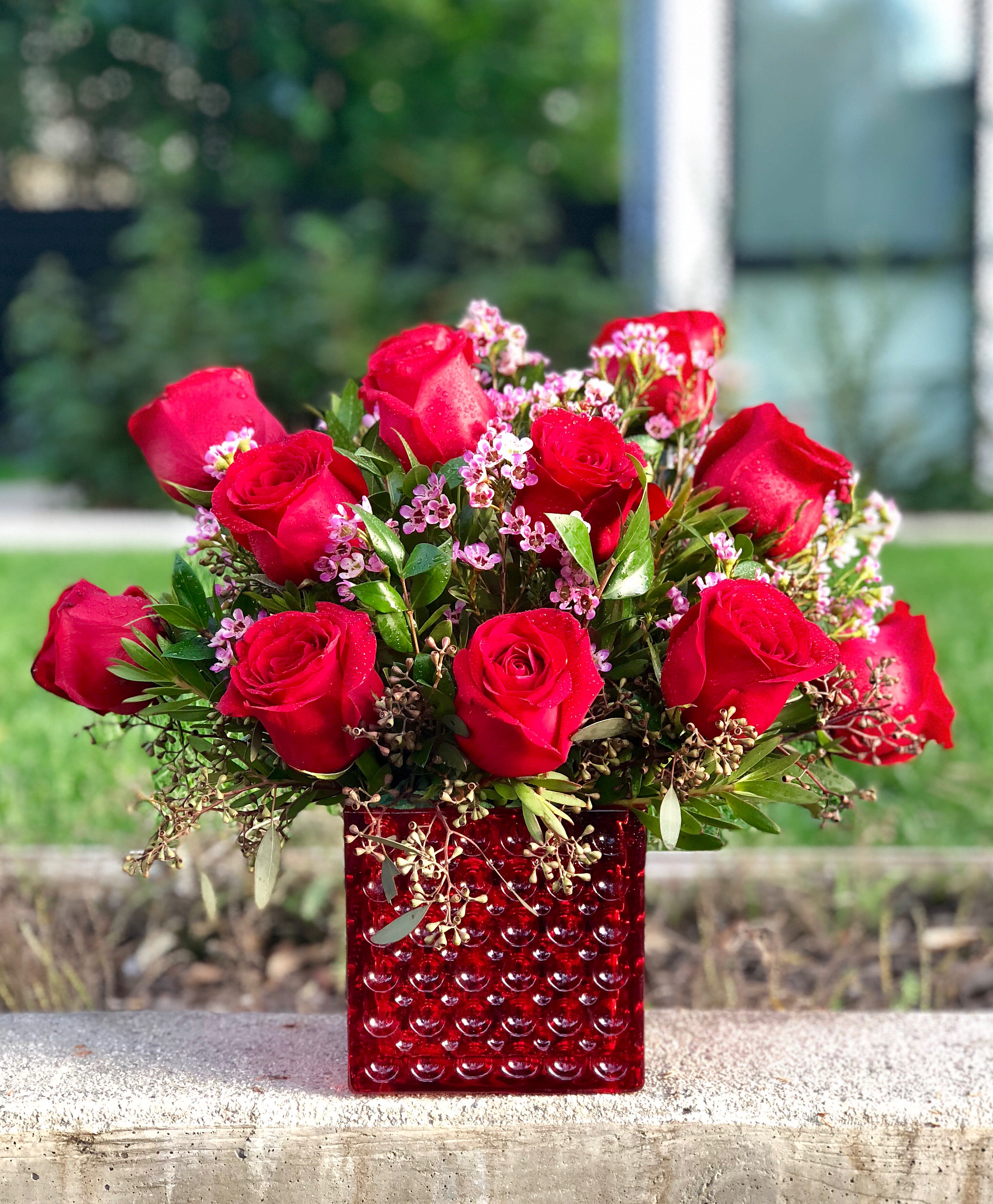 - Unveiling The Cost Of A Dozen Roses: A Guide For Roses' Admirers
