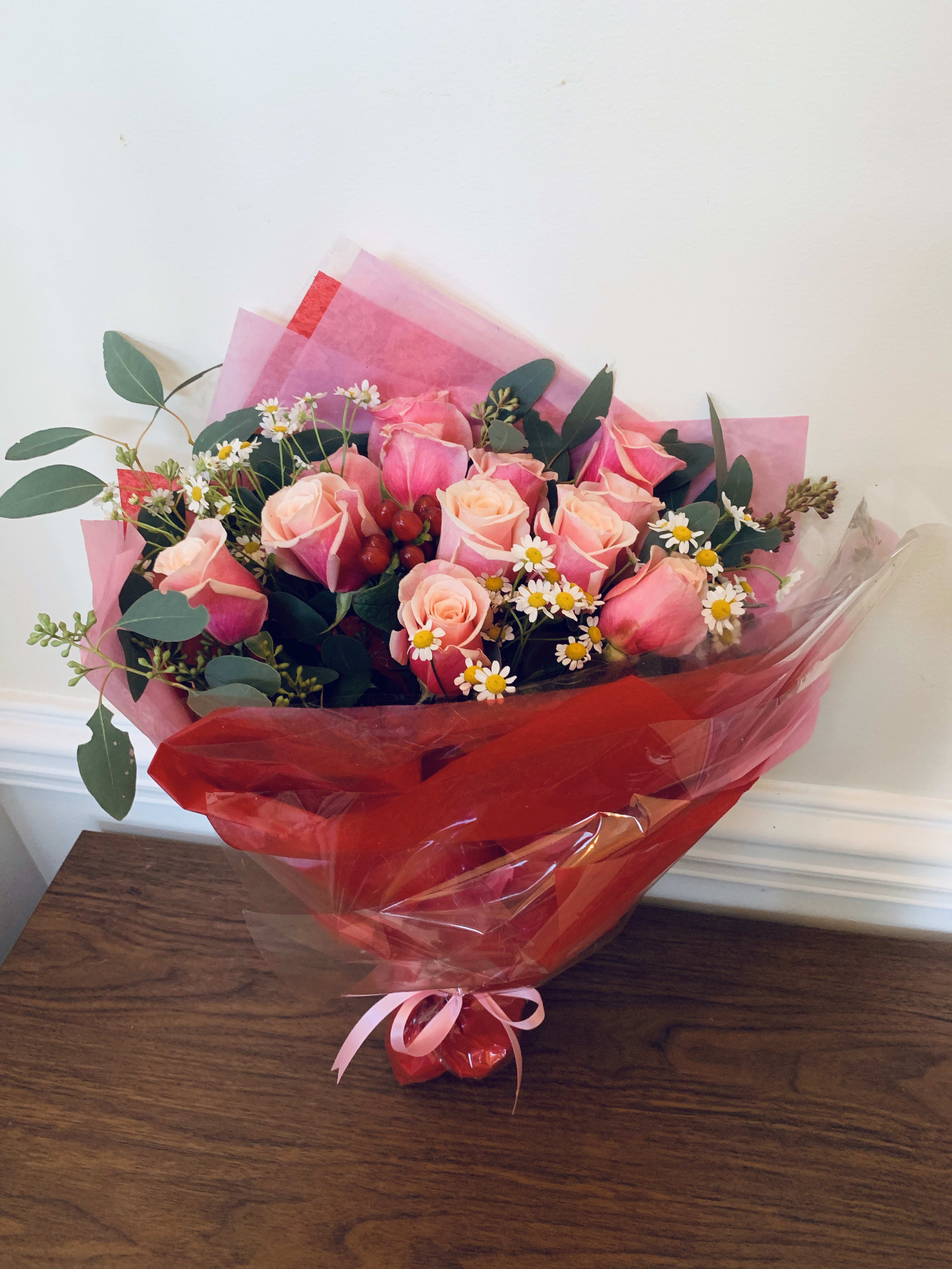 valentine flower arrangements
