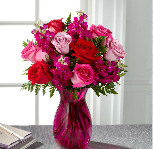 Pure Romance Bouquet In New Orleans La Mona S Accents