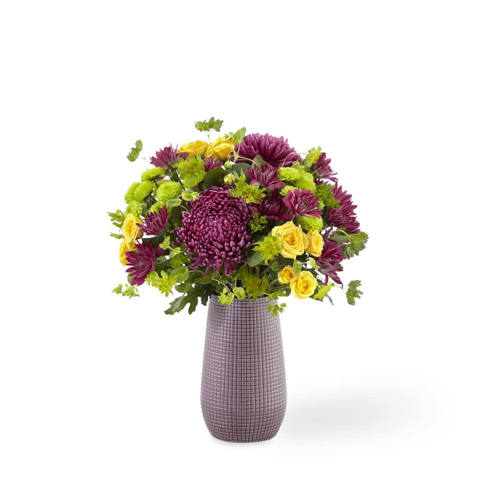 Traditional Bouquet in Wilmington, DE | Ramones Flowers