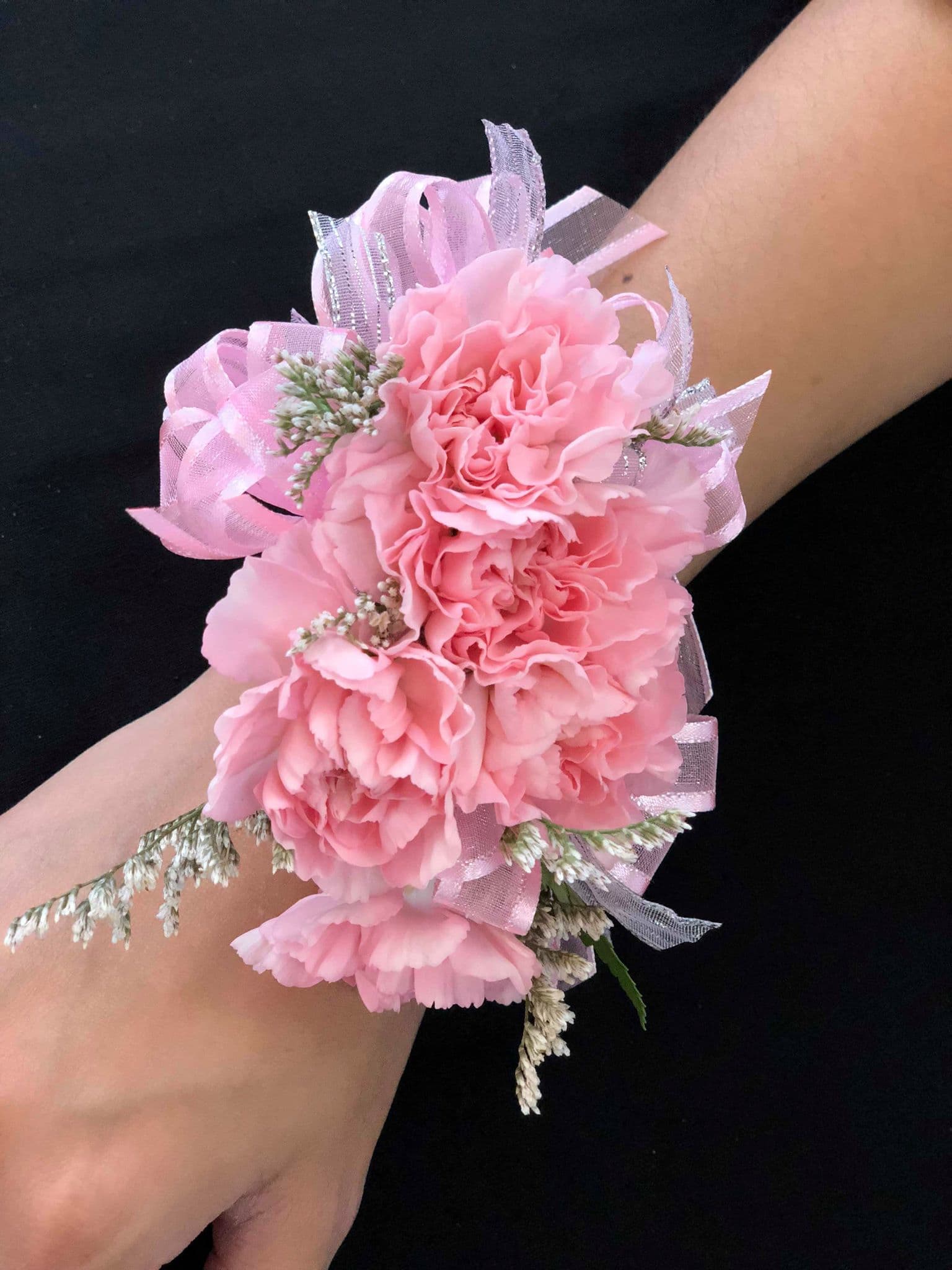 wrist bouquet
