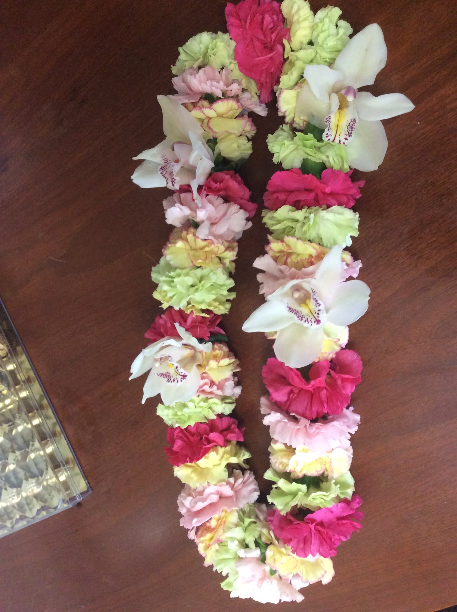Carnation Orchid Lei In Rancho Cucamonga Ca Tommy Austin Florist