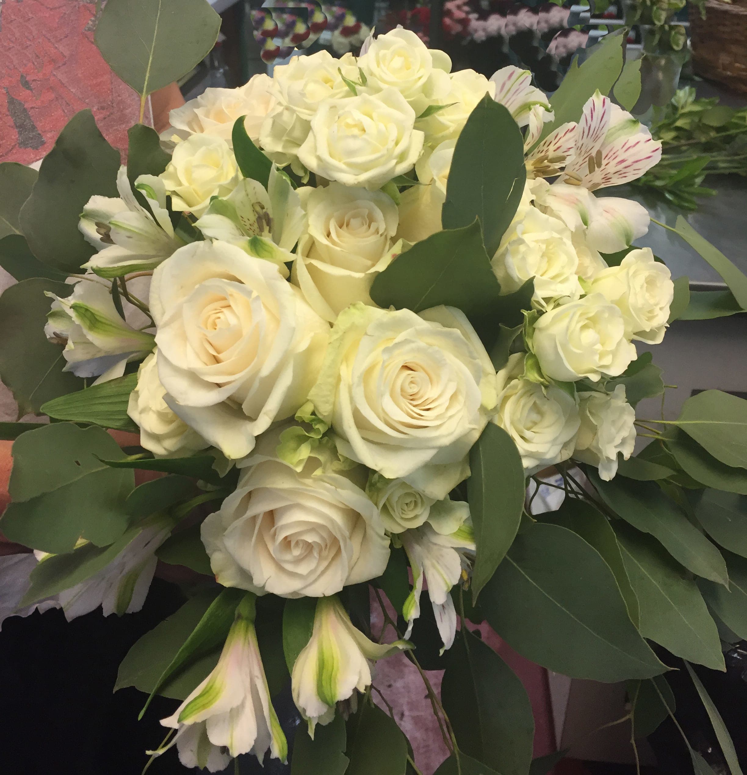 Rose Alstro And Spray Roses In San Jose Ca Valley Florist