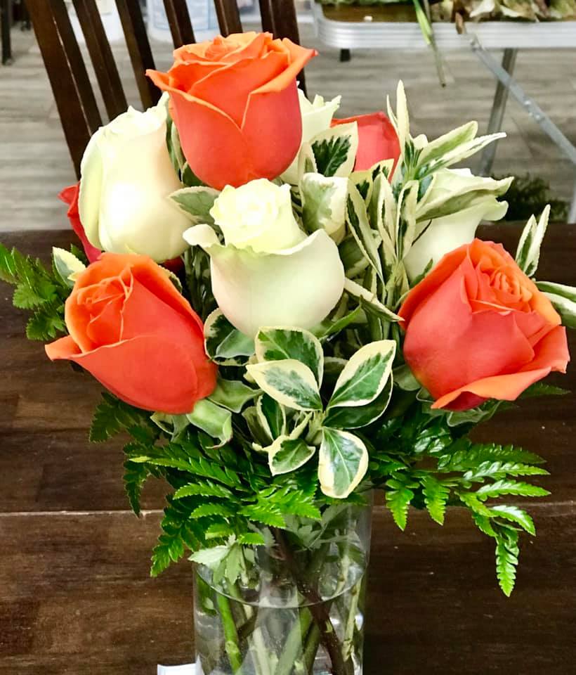 Orange And White Surprise In Plattsburg Mo Plattsburg Floral Gift
