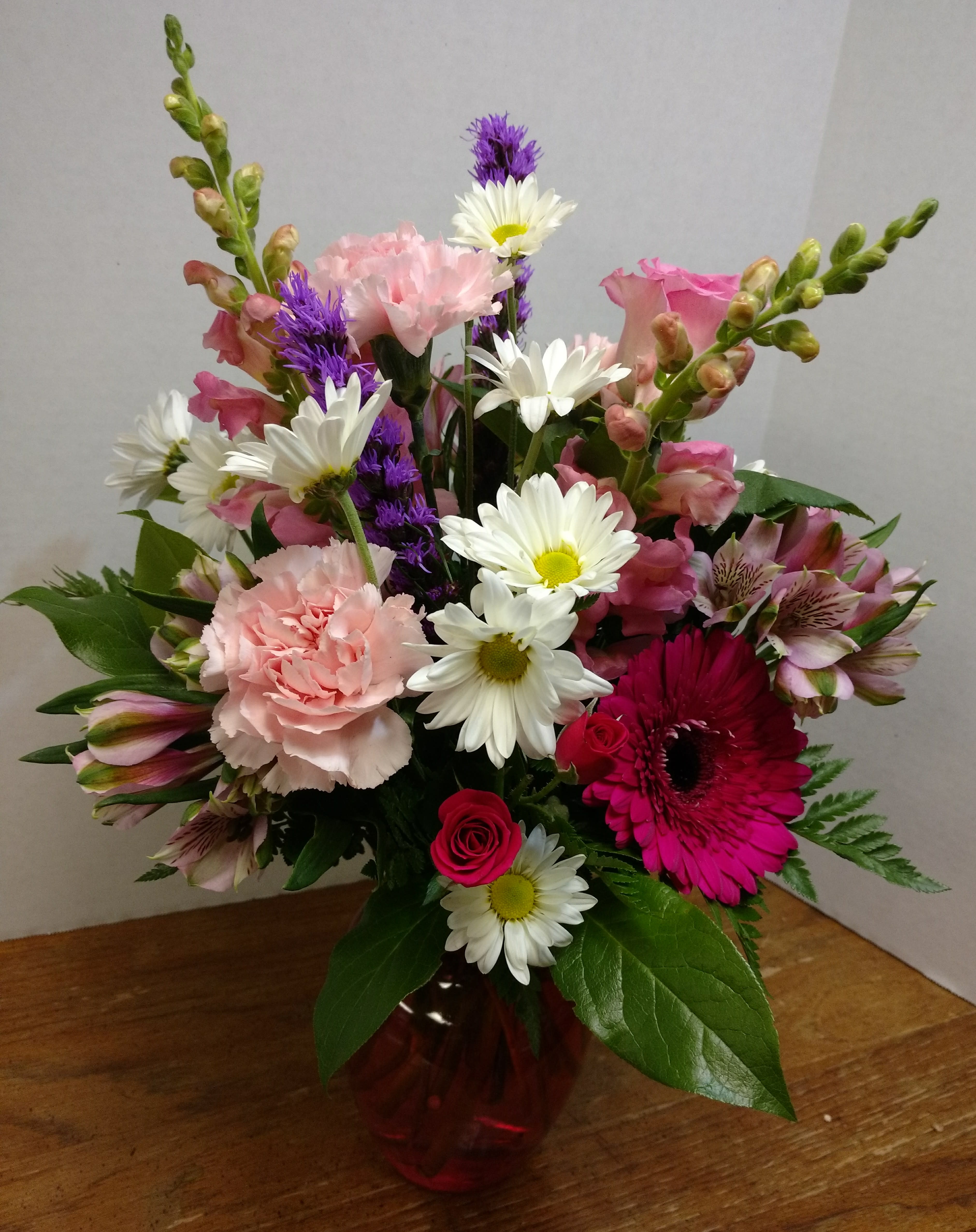 Daisy Delight in Billerica, MA Candlelight and Roses