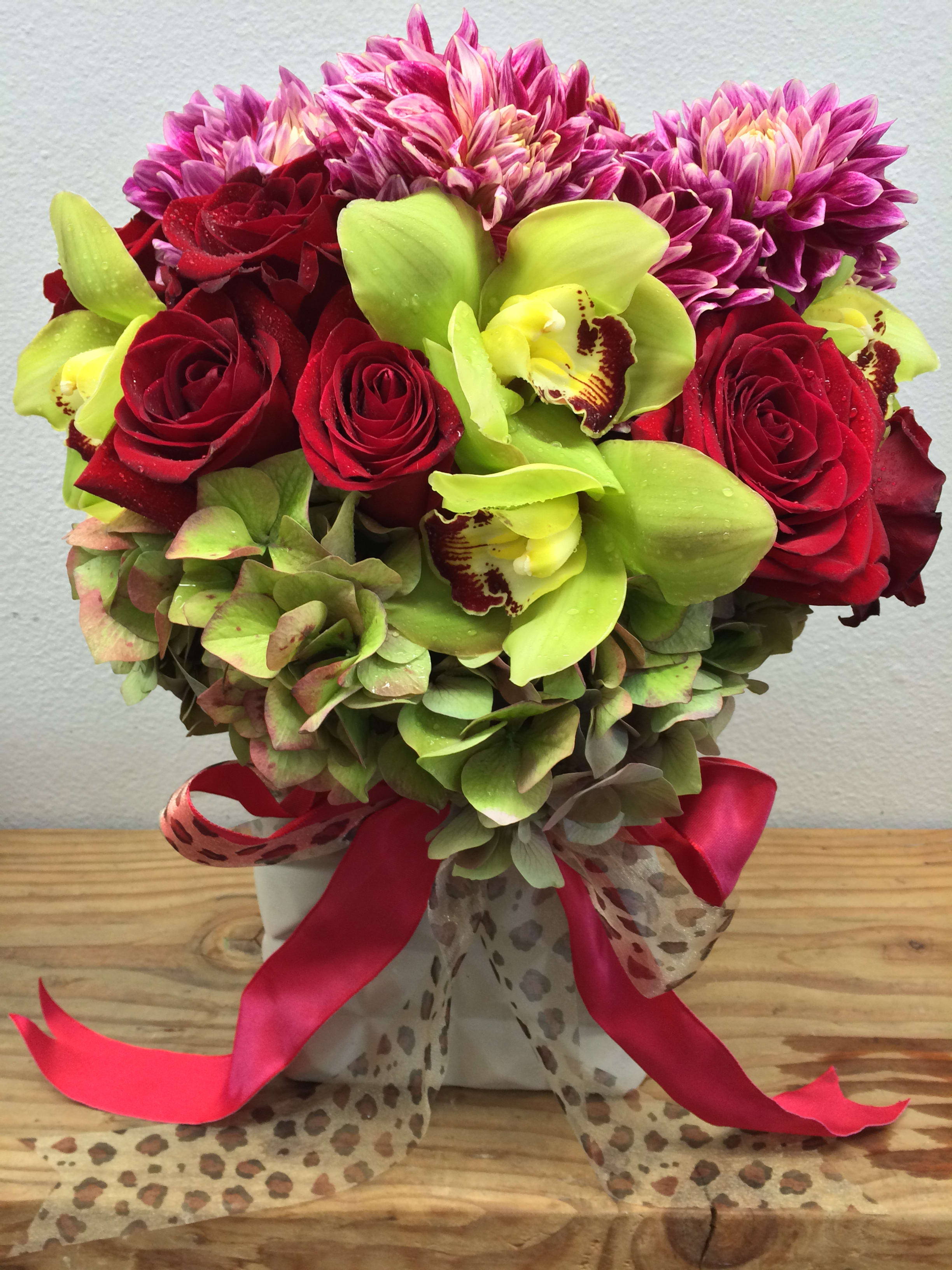 Valentine S Day Dahlias Orchids And Roses In Manhattan Beach Ca Manhattan Village Florist Gifts