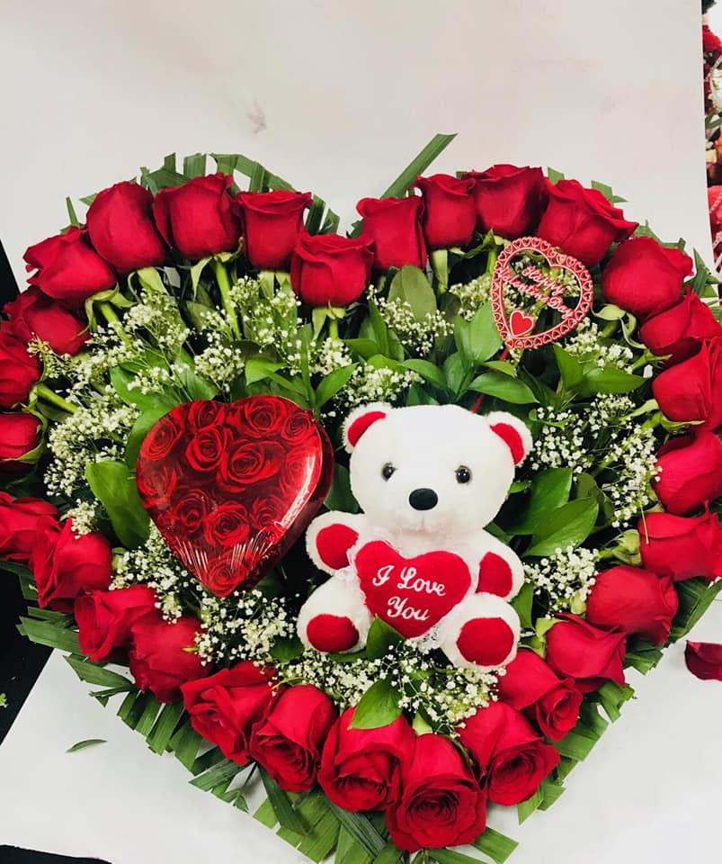 roses chocolate teddy bear
