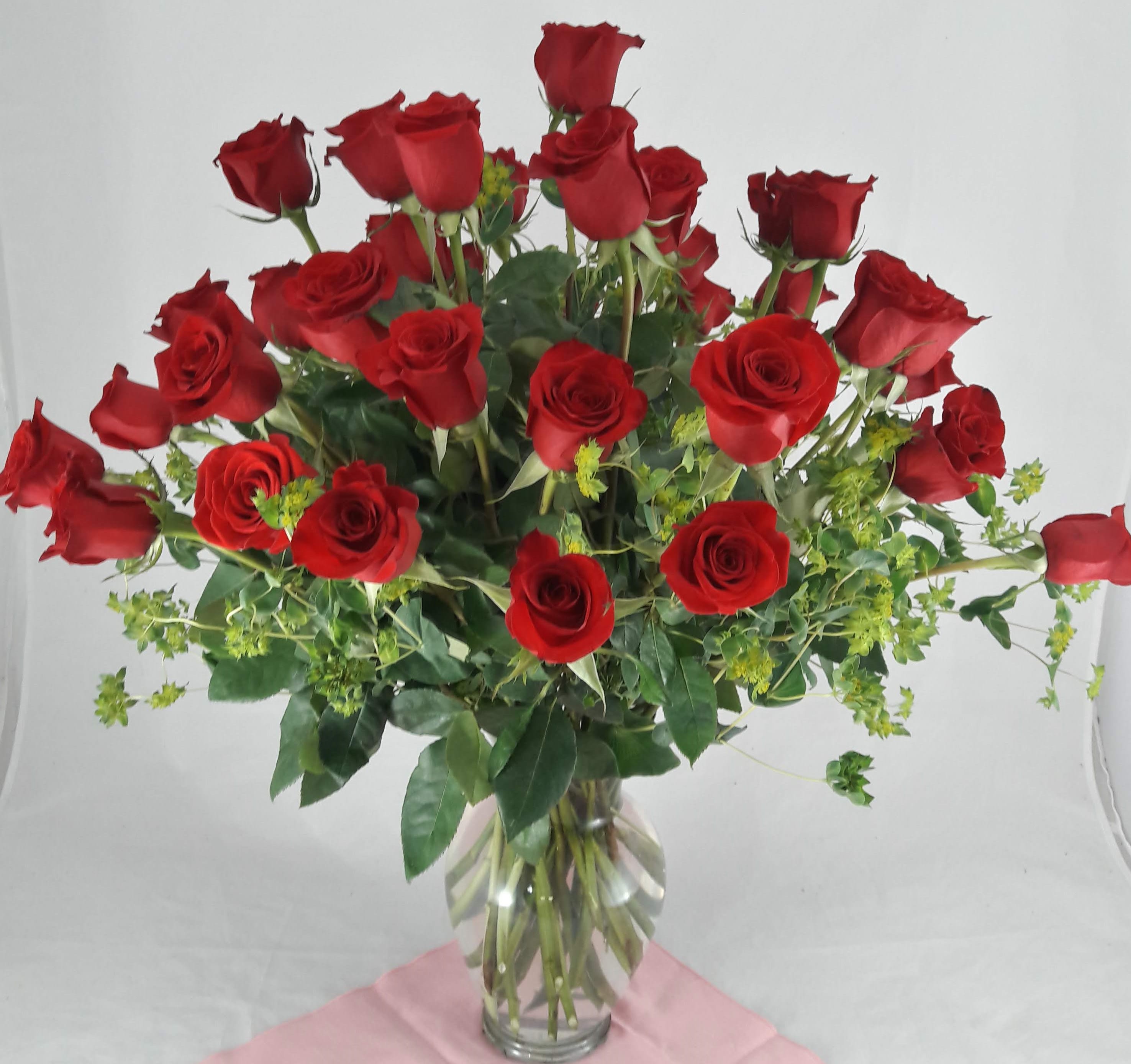 Three 3 Dozen Roses In Melbourne Fl Buds Bows Floral Design