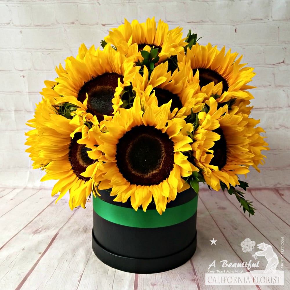 Premium Sunflowers Arrangement in Long Beach, CA | A ...