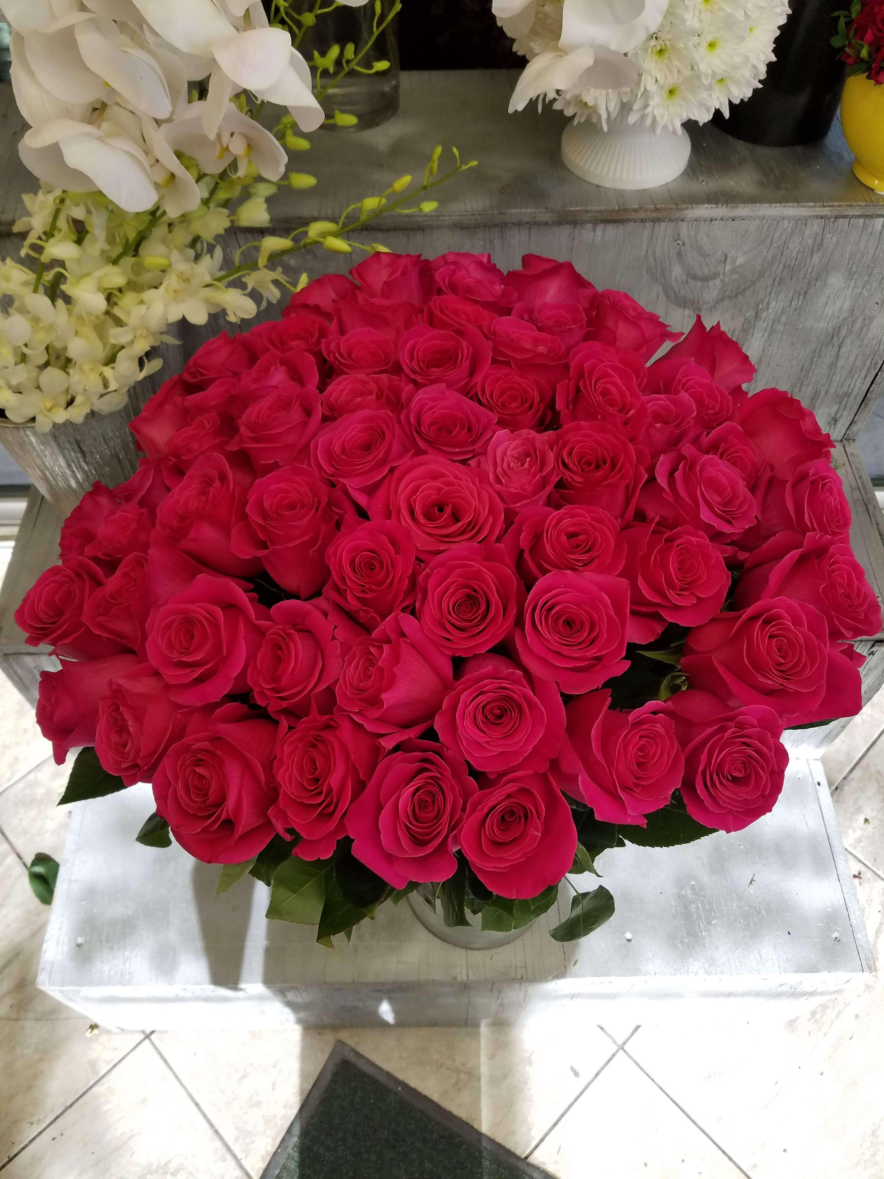 Xl Solid Color Rose Bouquets By Deja Vu Flowers