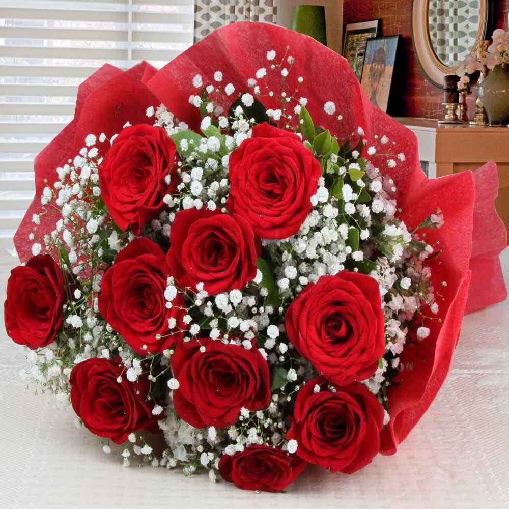 1 Dozen Roses Hand Wrapped In Oxnard Ca Flowers By Paulann