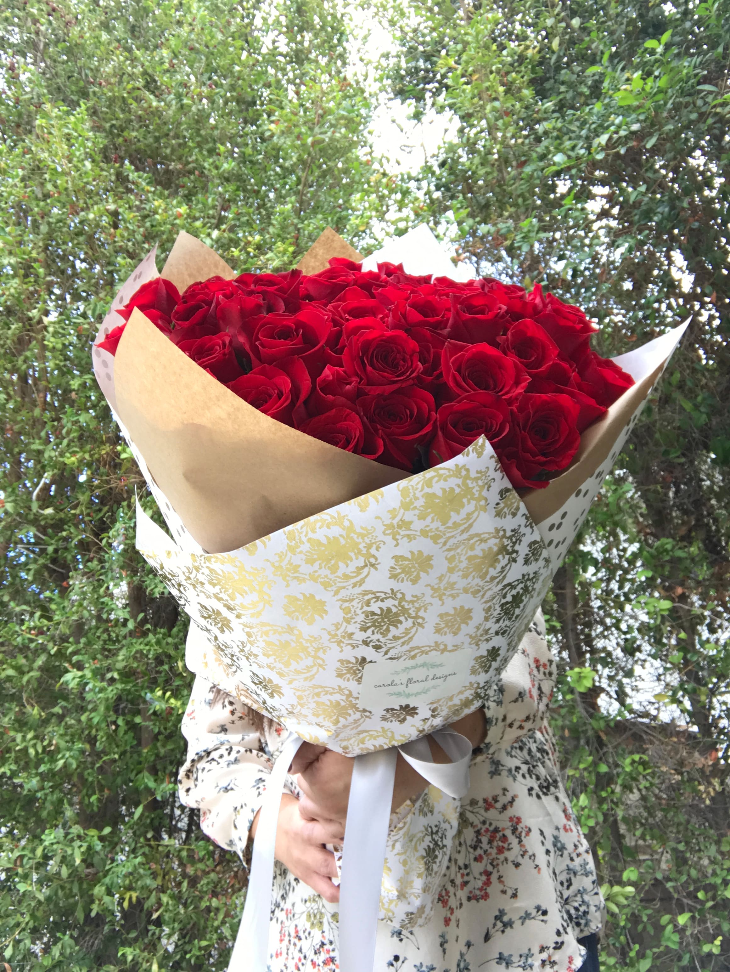 Roses Bouquet In Calabasas Ca Carola S Floral Designs