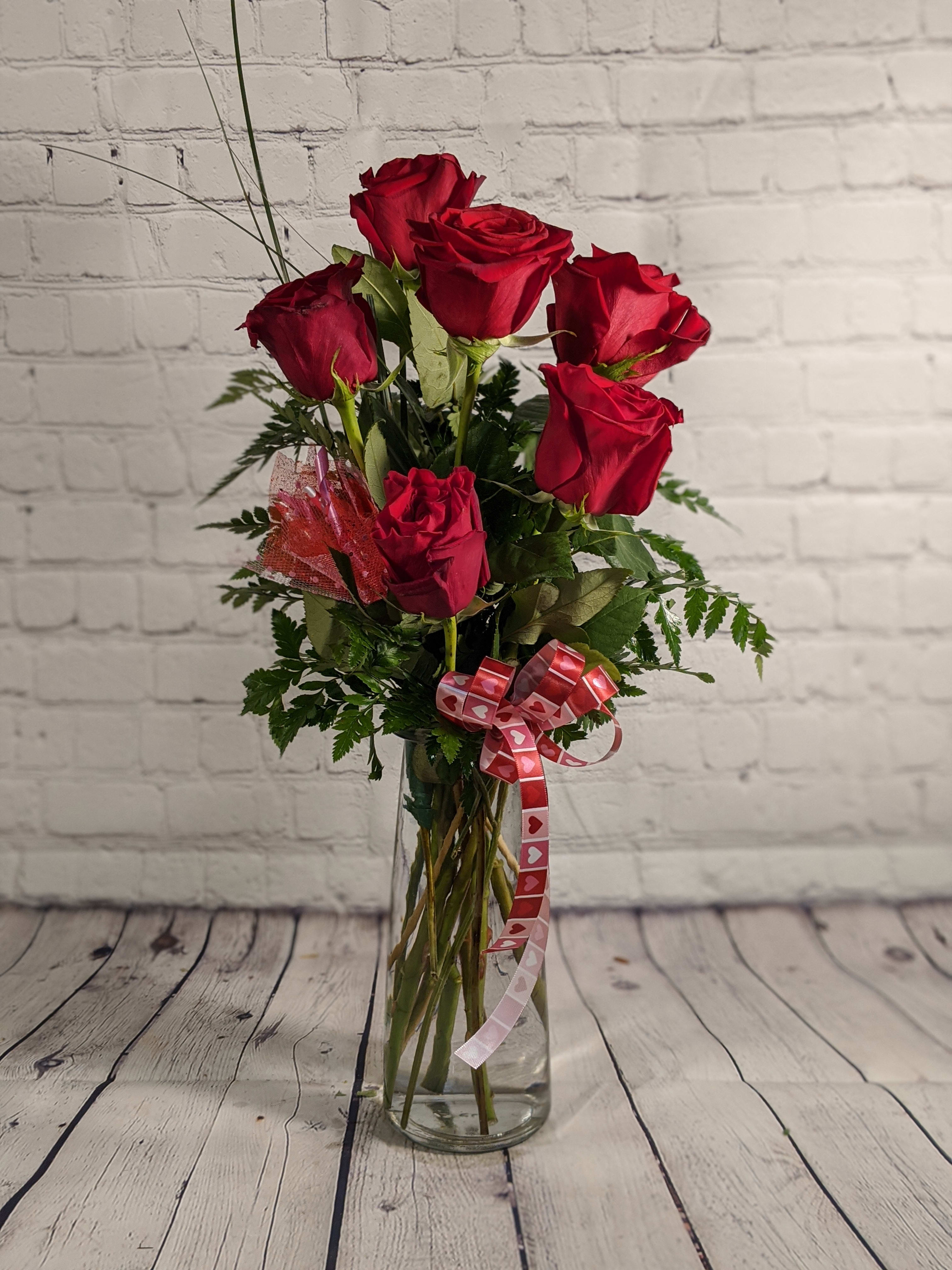 Half Dozen Long Stemmed Roses In Saint Clairsville Oh Lendon Floral Garden