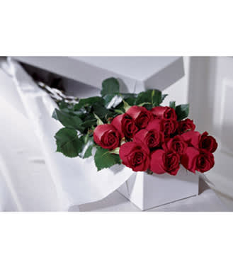 Long Stemmed Red Roses In Bethel Ct Alice S Flower Shop