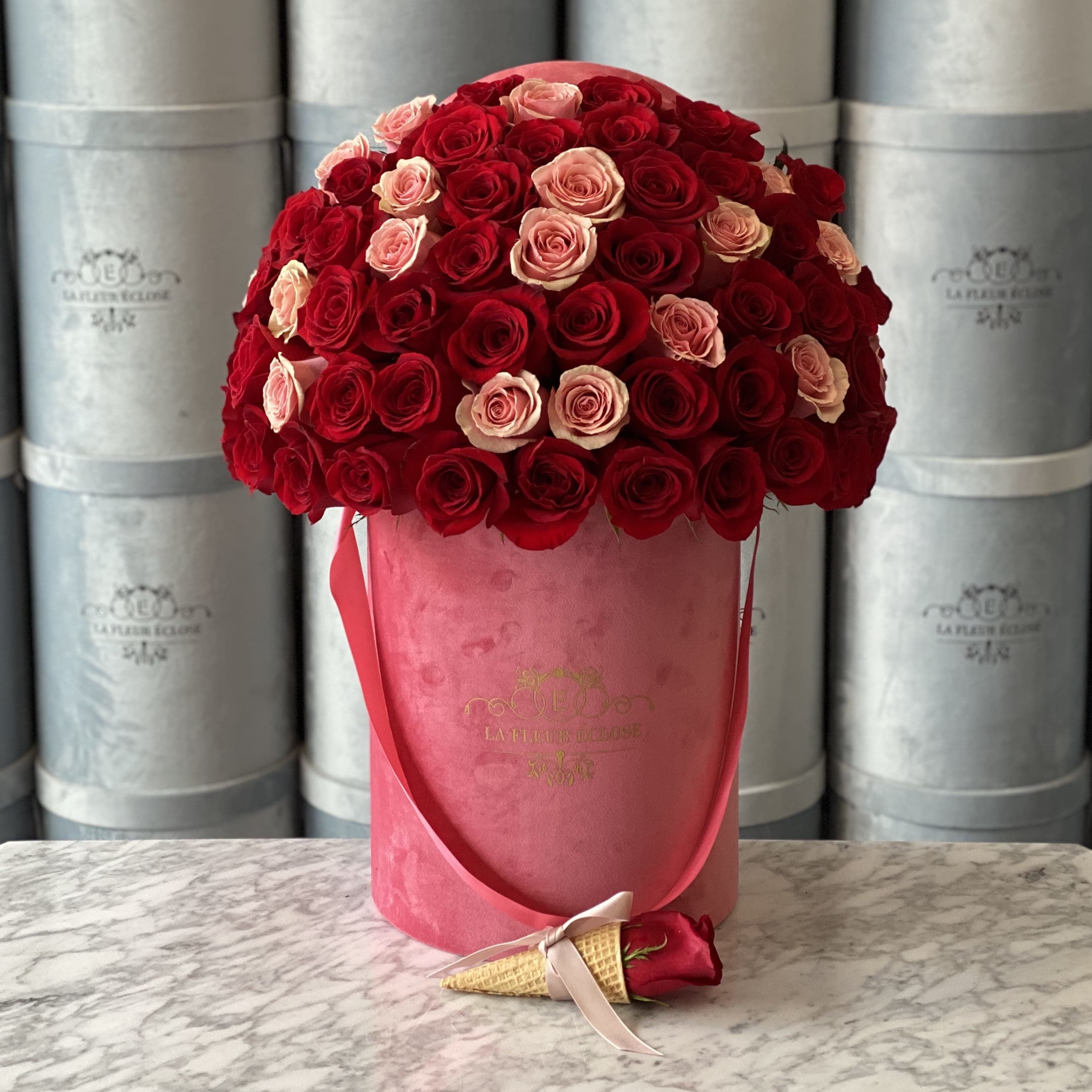 50 Red And Pink Roses In Our Coral Velvet Signature Box In Encino Ca La Fleur Eclose