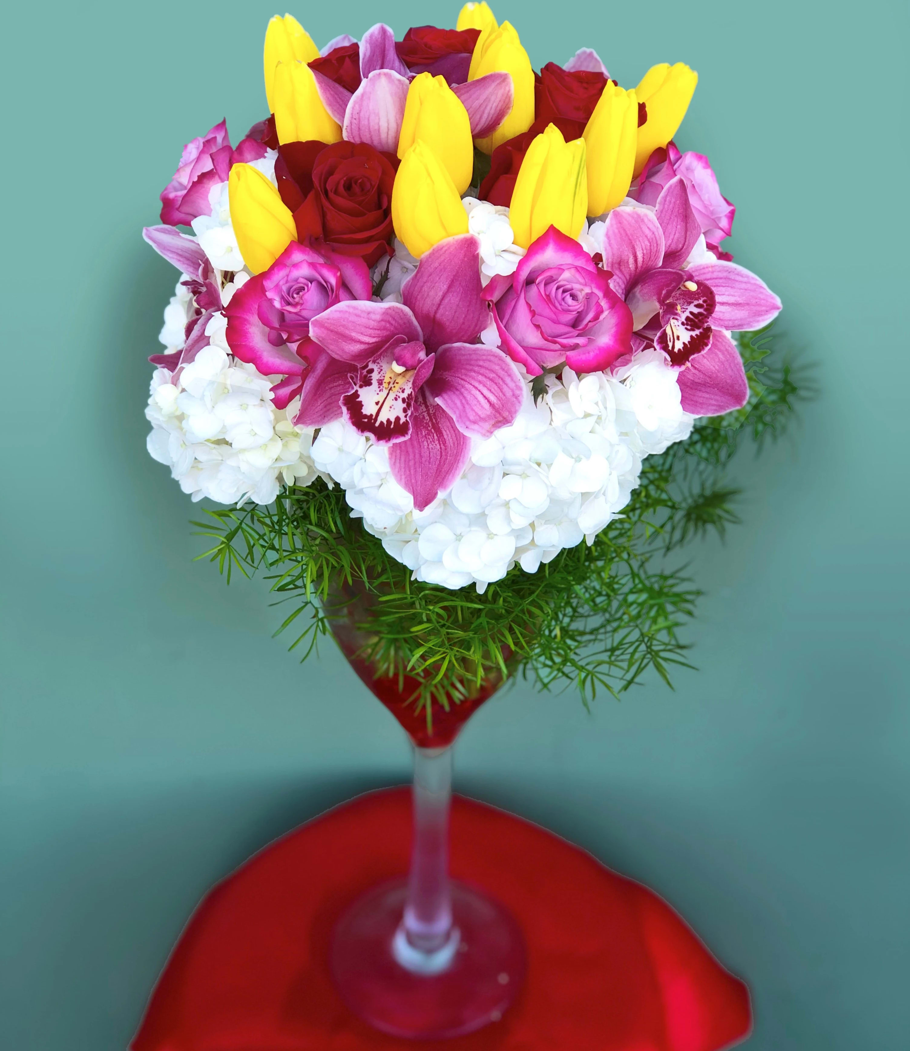 Glass Of Love In Los Angeles Ca American Flowers