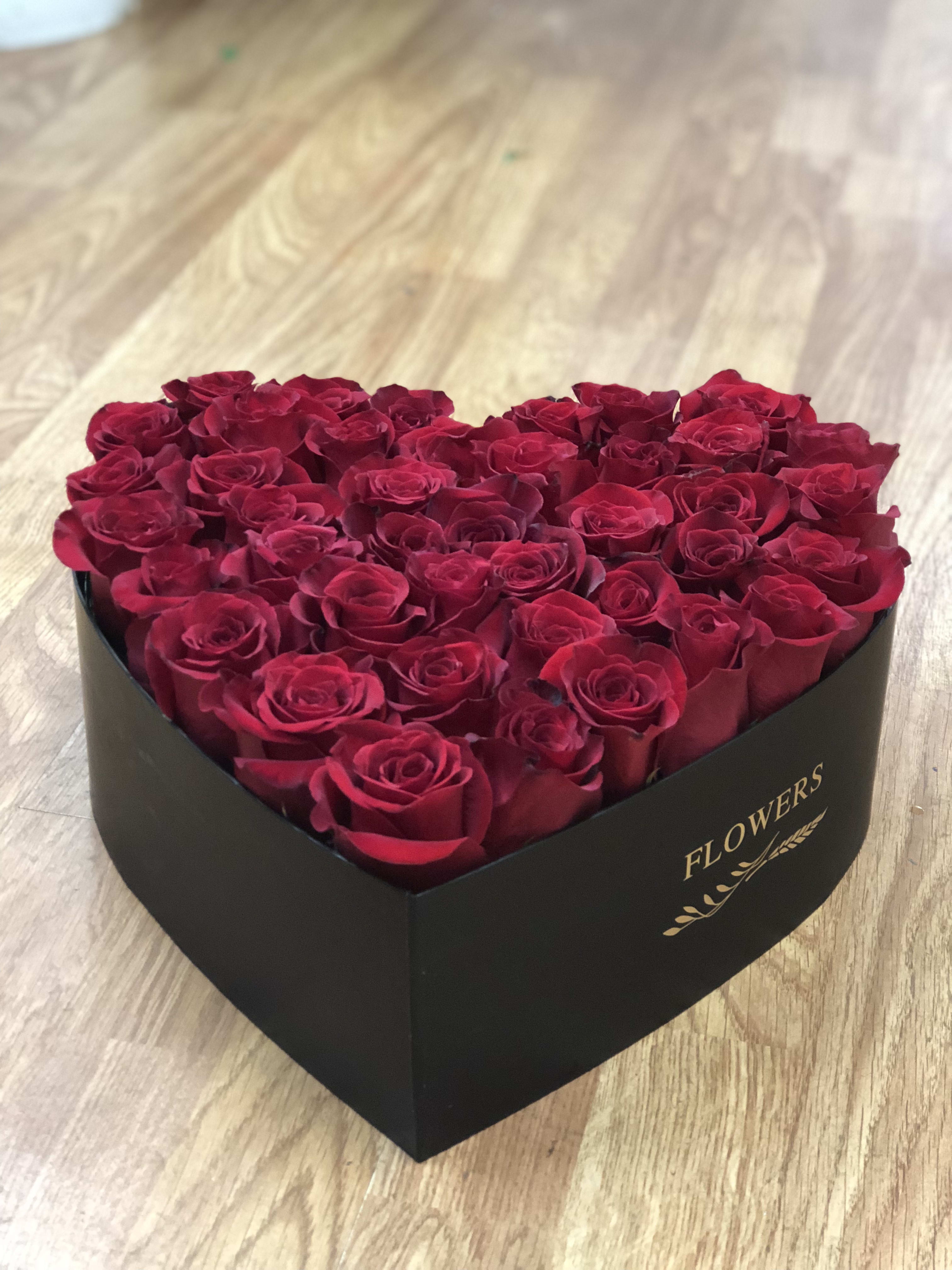Box Of Roses In Santa Rosa Ca Bevess Floral