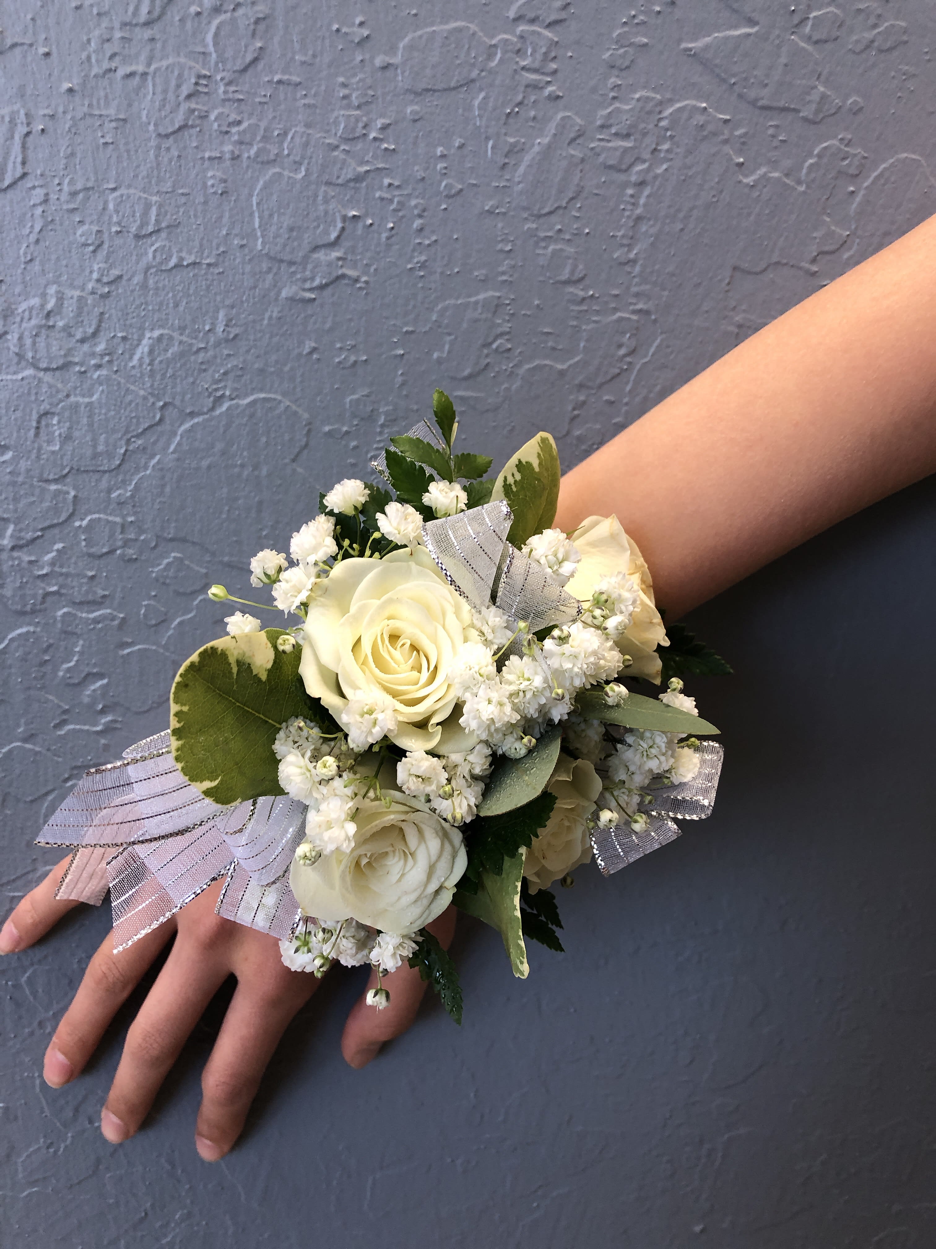 Wristlet Corsage White Spray Roses Pre Order Item In San Jose Ca La Floriya
