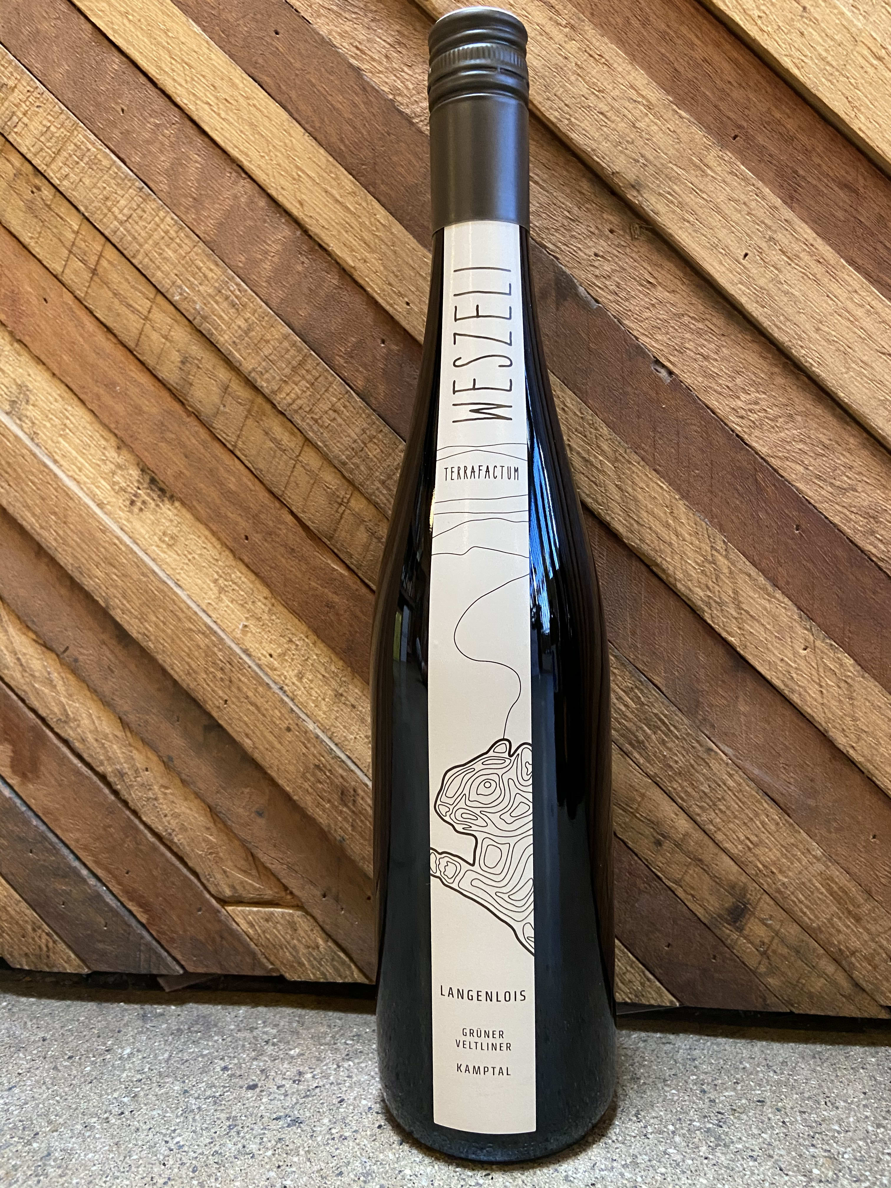 Weszeli Gruner Veltliner Langenlois 2018 in Culver City, CA Bar & Garden