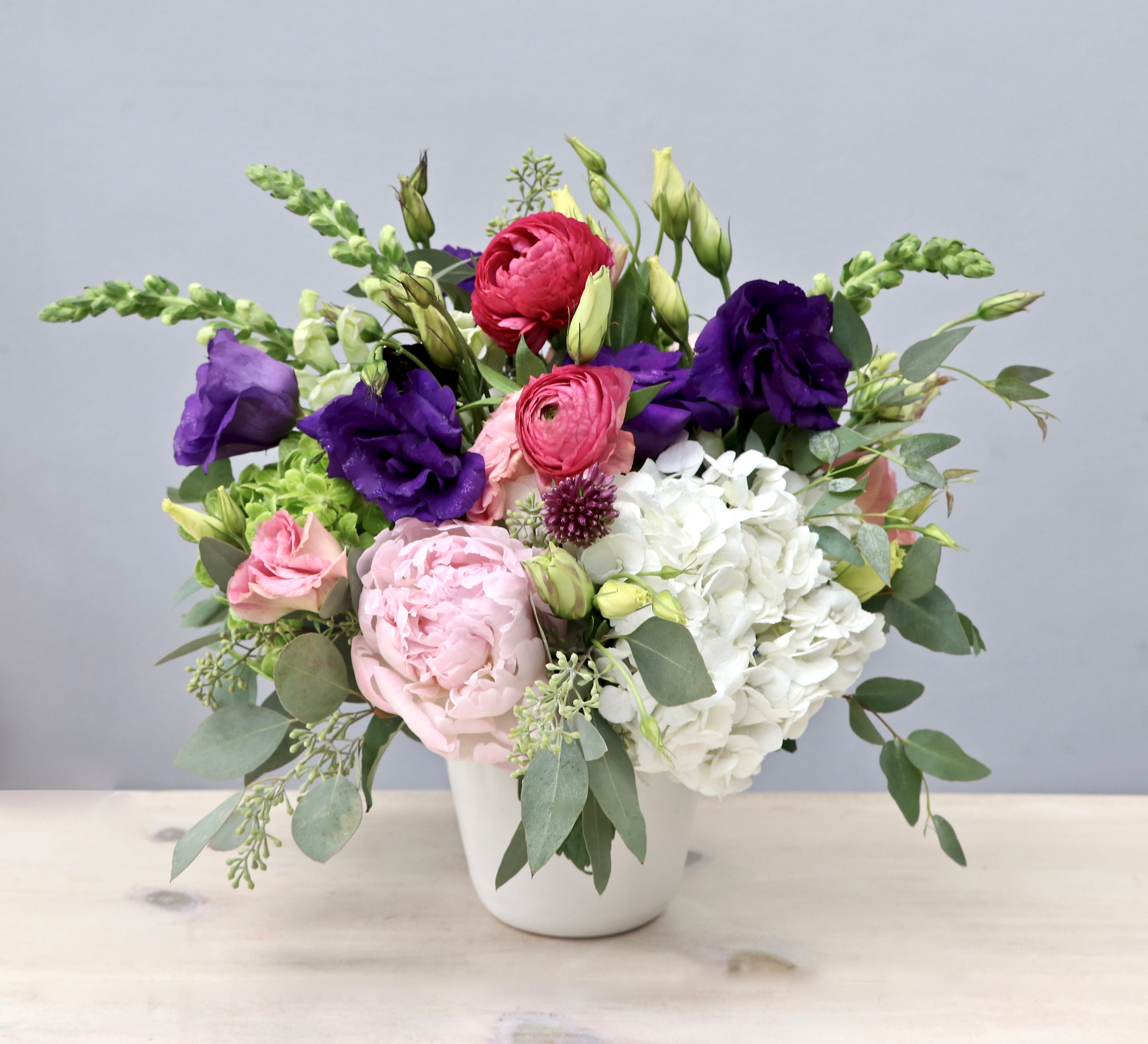 Peony Surprise Glendale Florist In Glendale Ca Glendale Florist