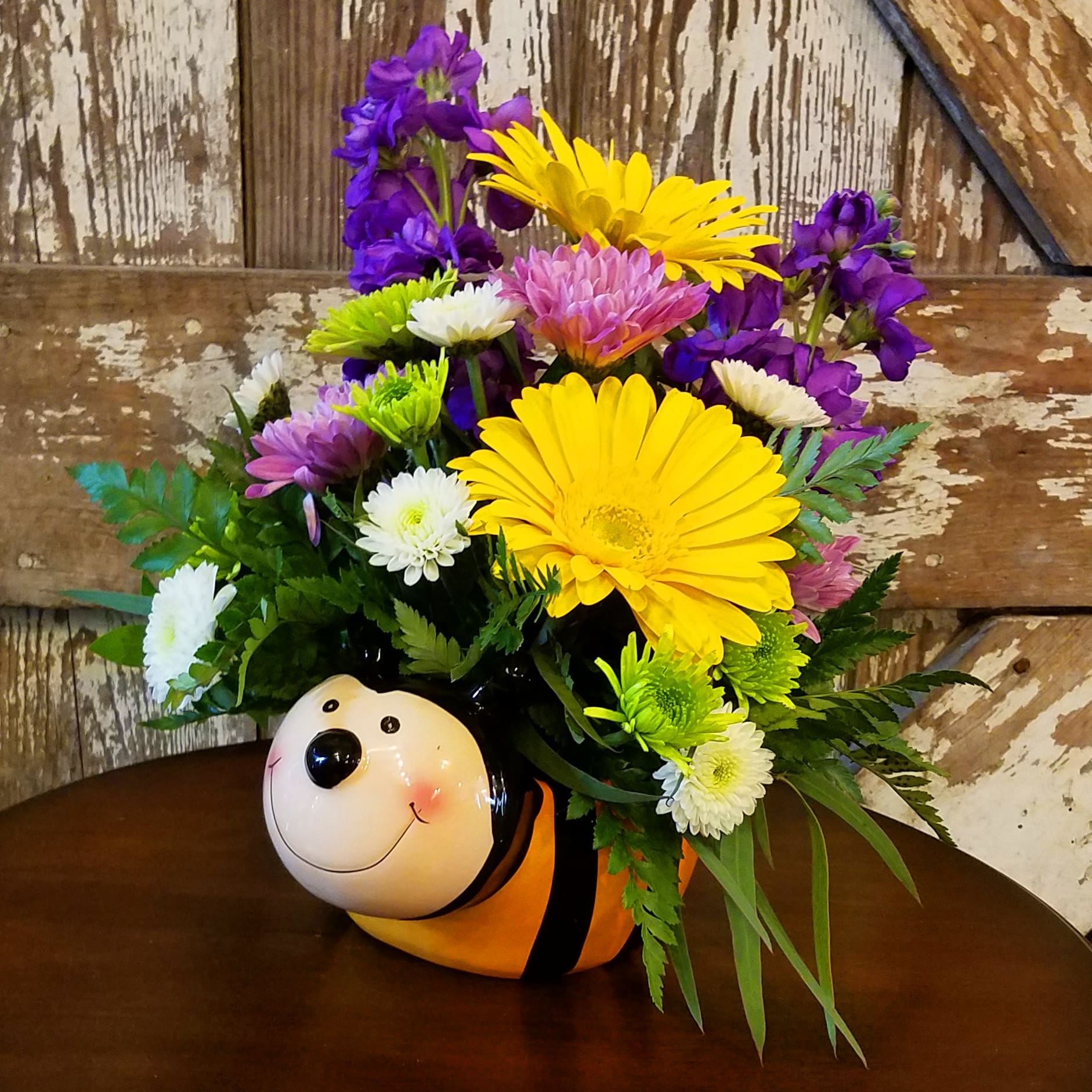 Bee Well in Cambridge, MN Cambridge Floral