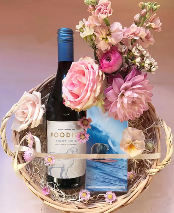 Clementine Gift Basket In Glendale Ca Blomst Los Angeles