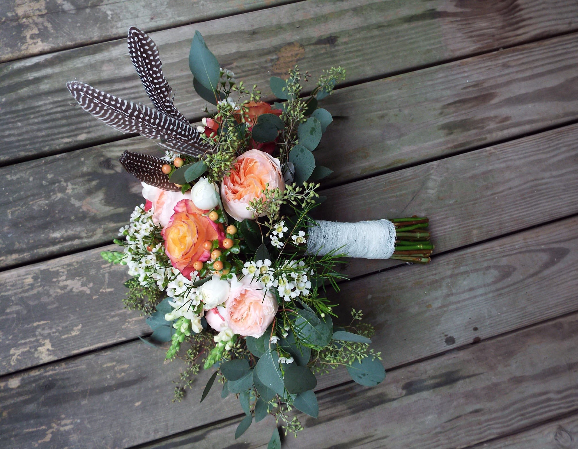 Peach Garden Roses Bridal Hand Tied Bouquet By Tognoli Gifts In Gaithersburg Md Tognoli Gifts Llc