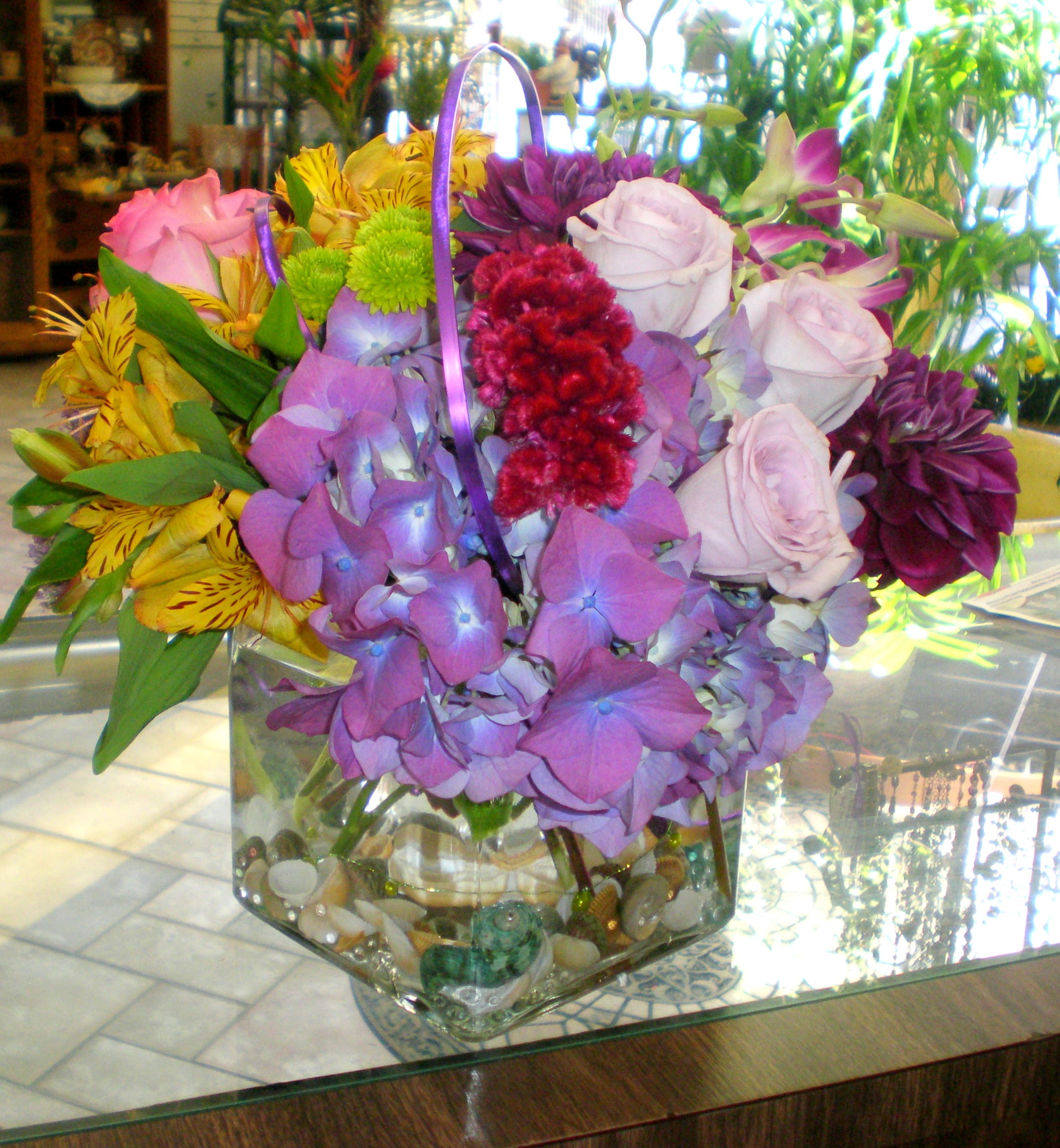 Shelly's Cube in Ramona, CA Sun Valley Florist