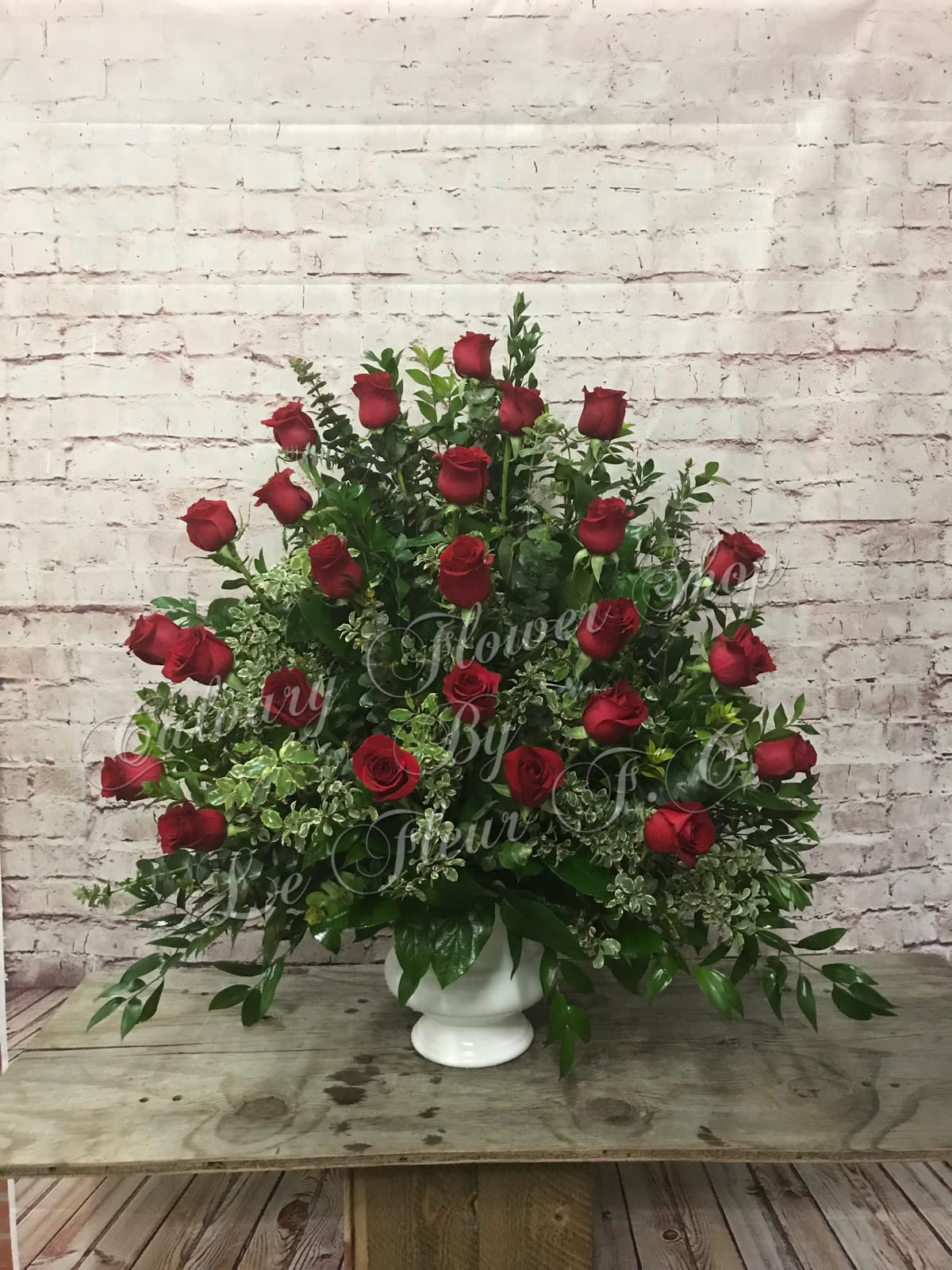 Red Rose Remembrance in Los Angeles, CA Calvary Flower Shop