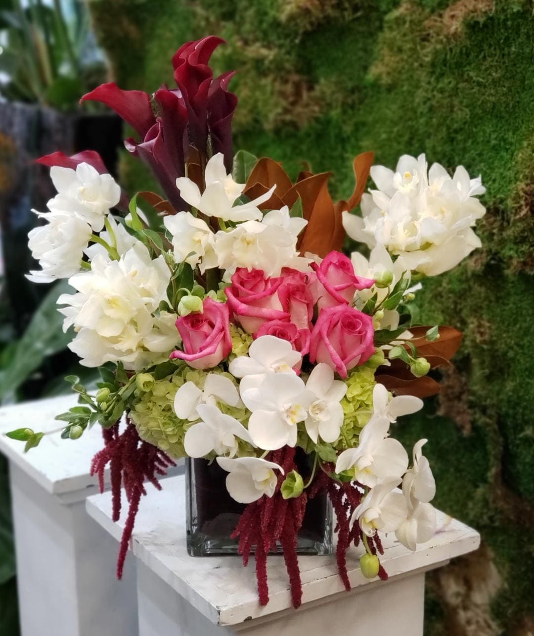 Russian Rulet In Los Angeles Ca Floral Design By Dave S Flowers
