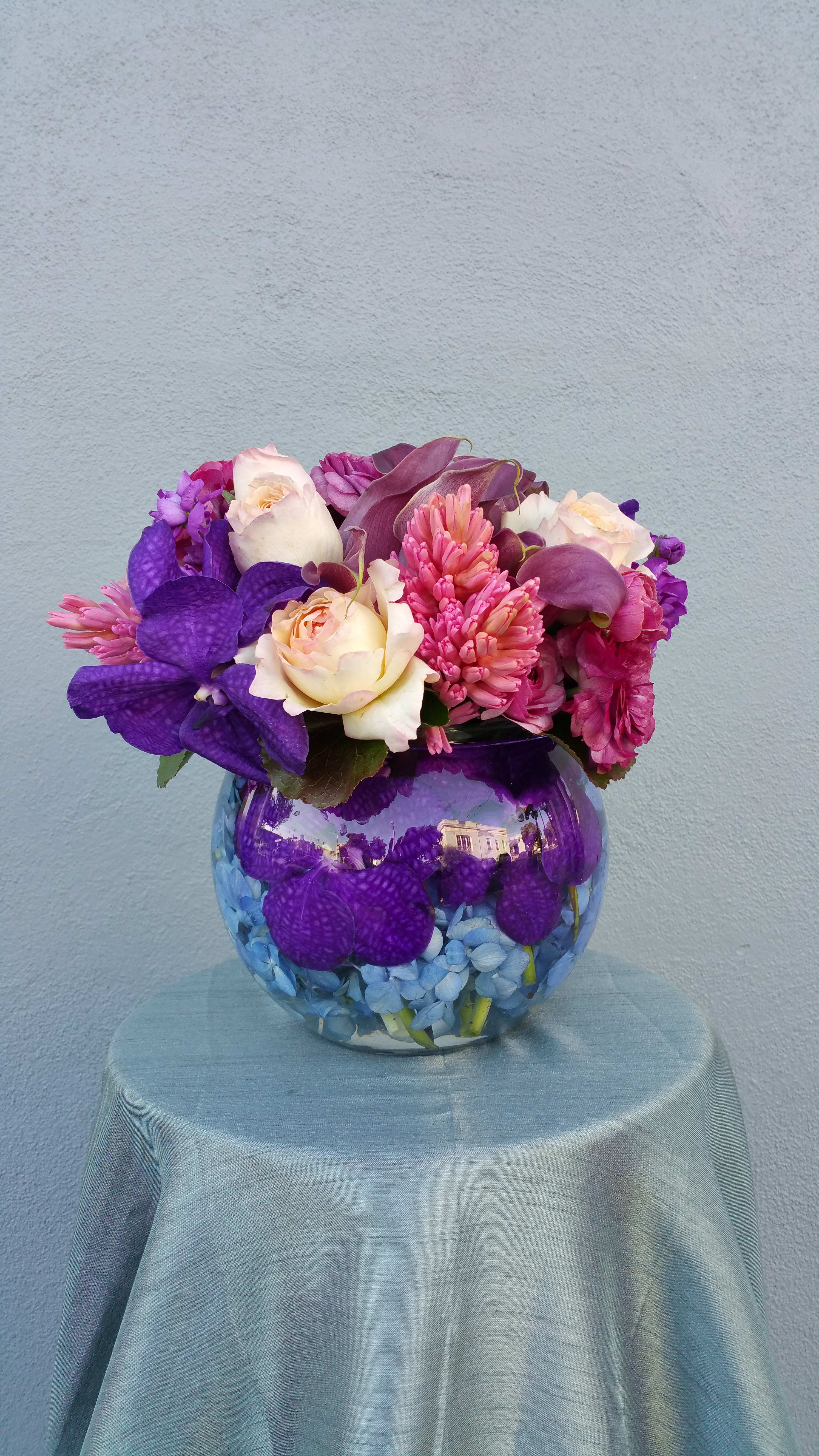 Joy - Hydrangea, hyacinth, roses,exotic thailand orchids