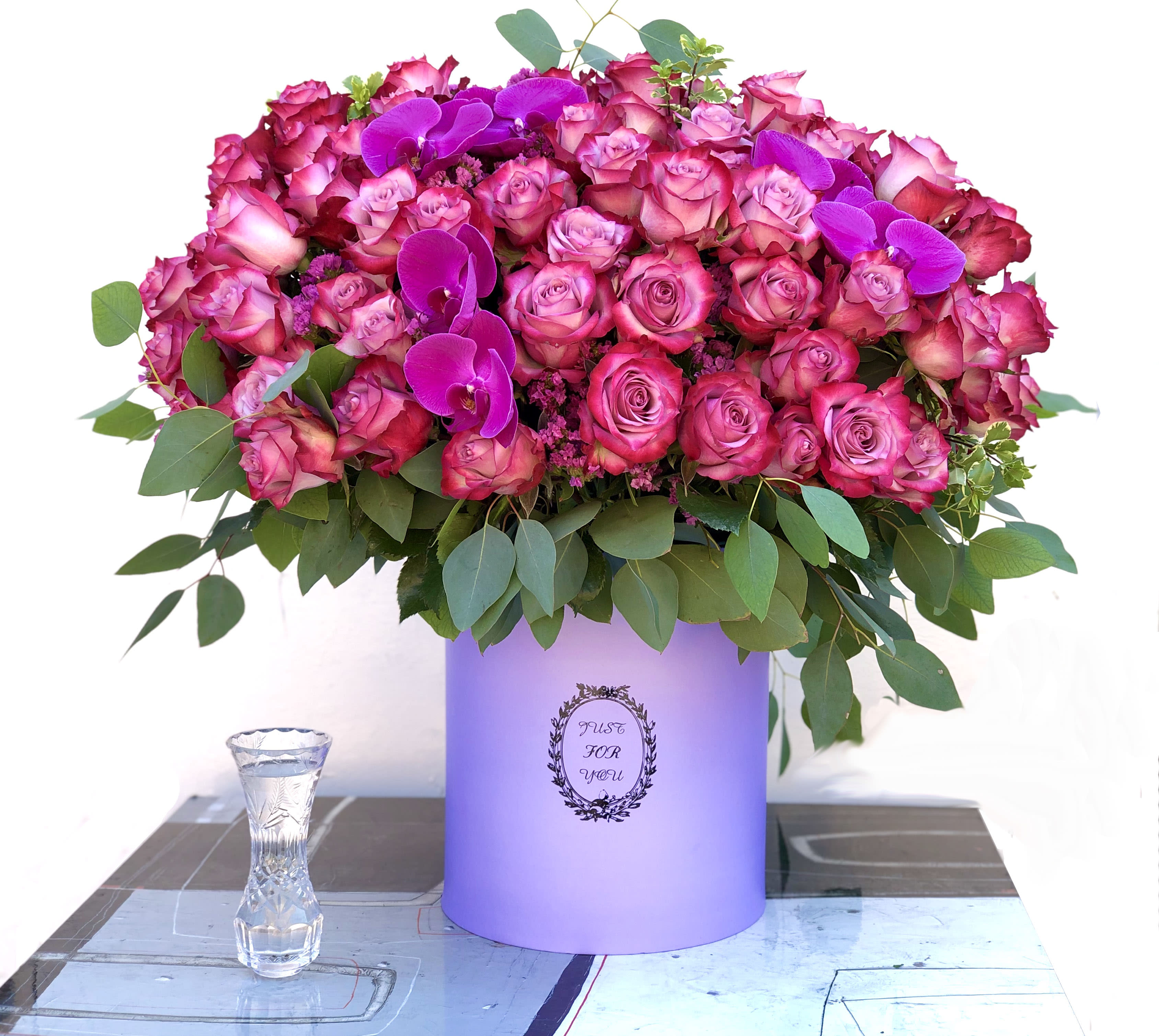 Pave Roses Avatar pave by Rose & Roses