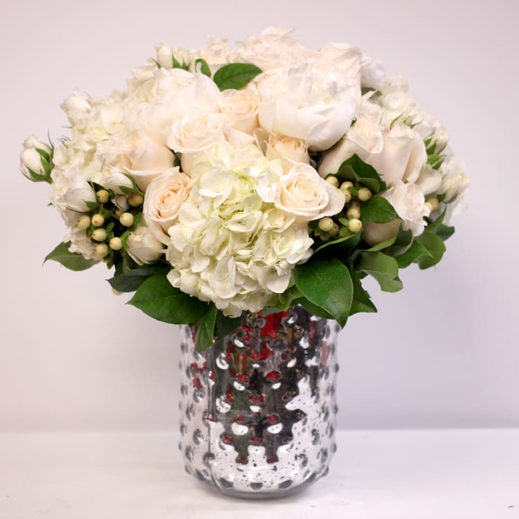 Chic Whites Chic Whites - Chic White Flowers Simply Elegant. includes Peonies, Roses, Hydrangeas and Coffee Beans