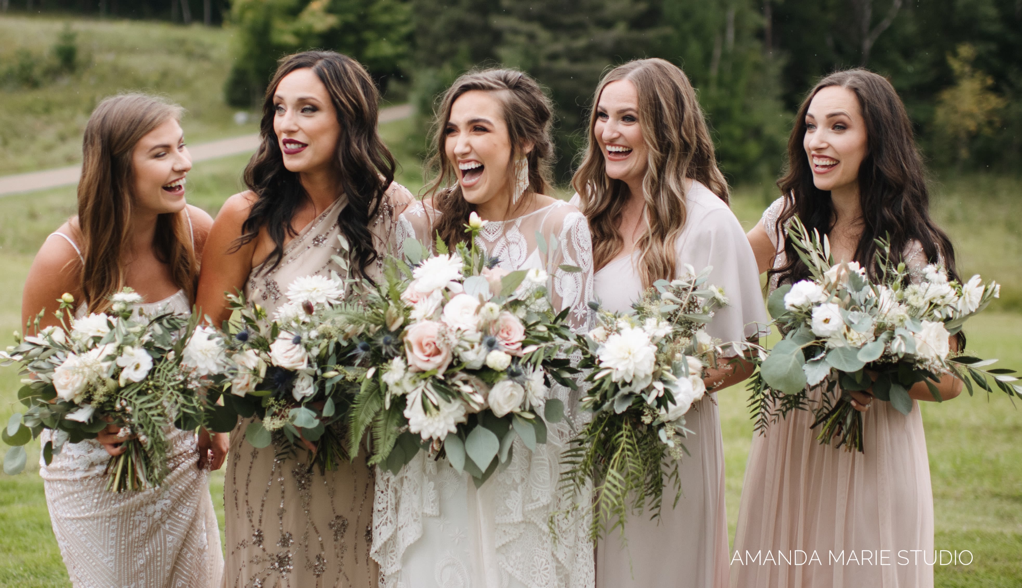 Bridesmaid Bouquet In Saint Cloud Mn St Cloud Floral